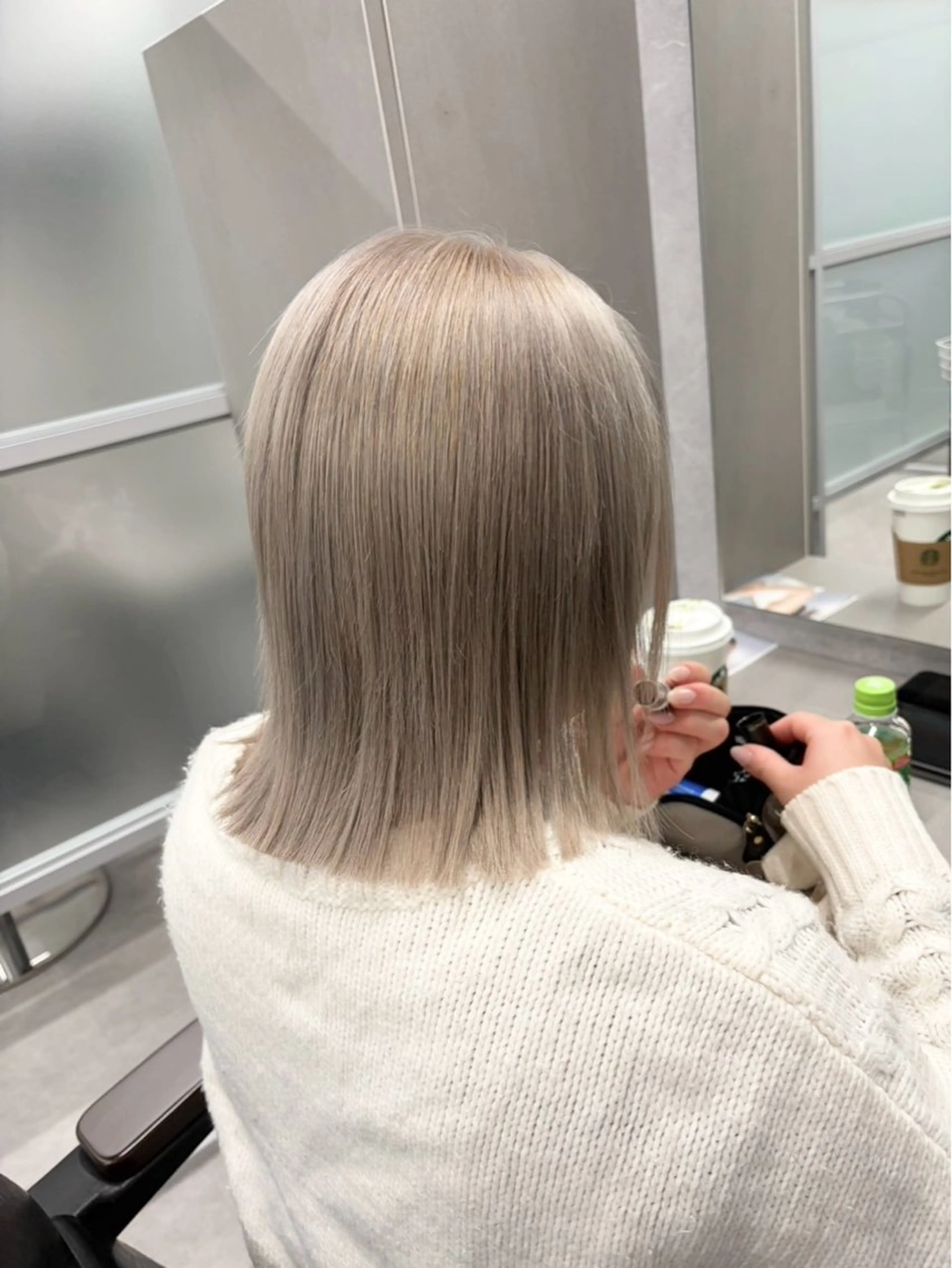 ミディアム カット ヘアカラー トリートメント 石津 優菜のヘアスタイル