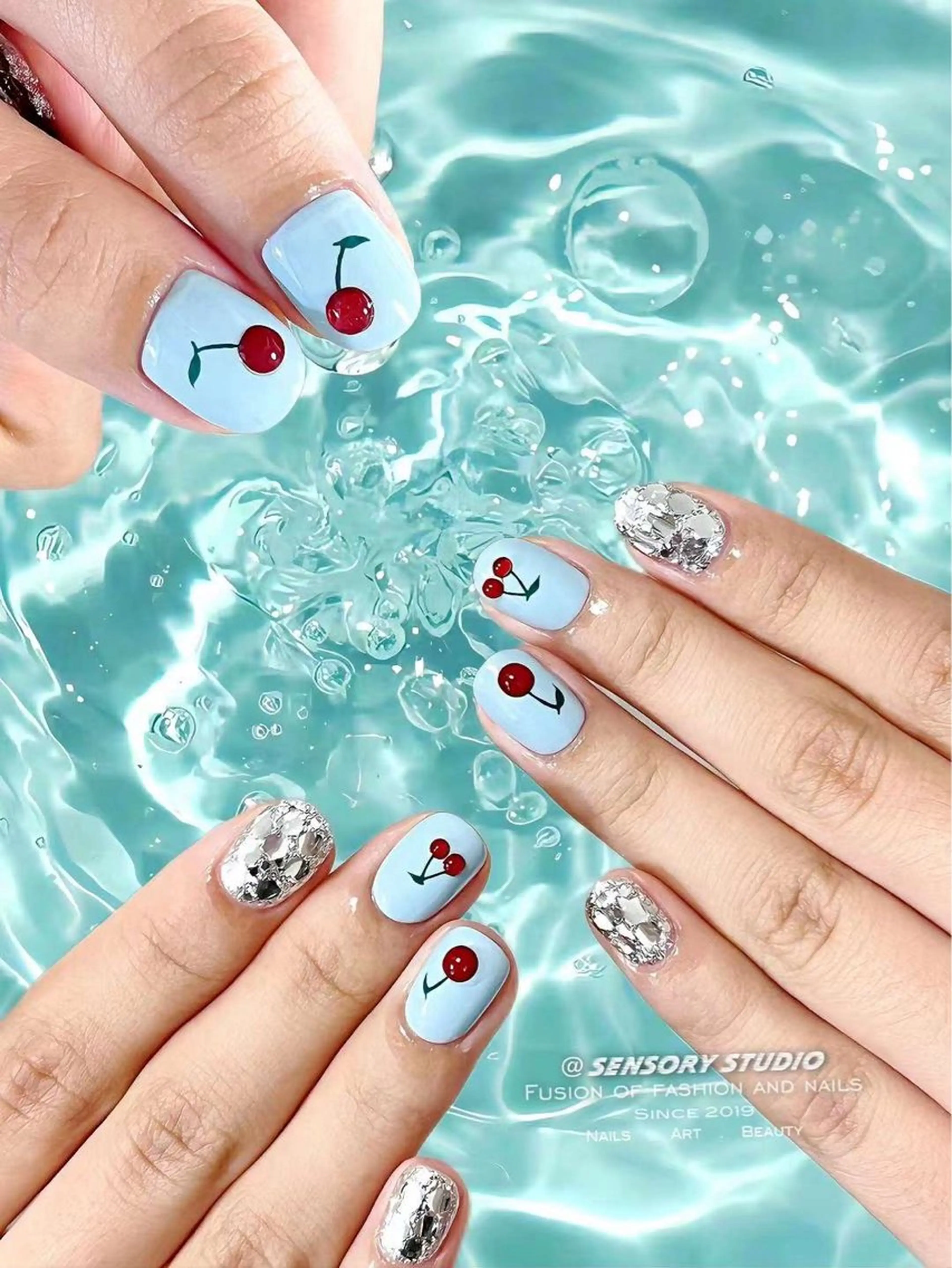 ネイル アートネイル チークネイル フレンチネイル グラデーション マグネットネイル ハンドネイル S.nail所属・S.nail _のネイルデザイン