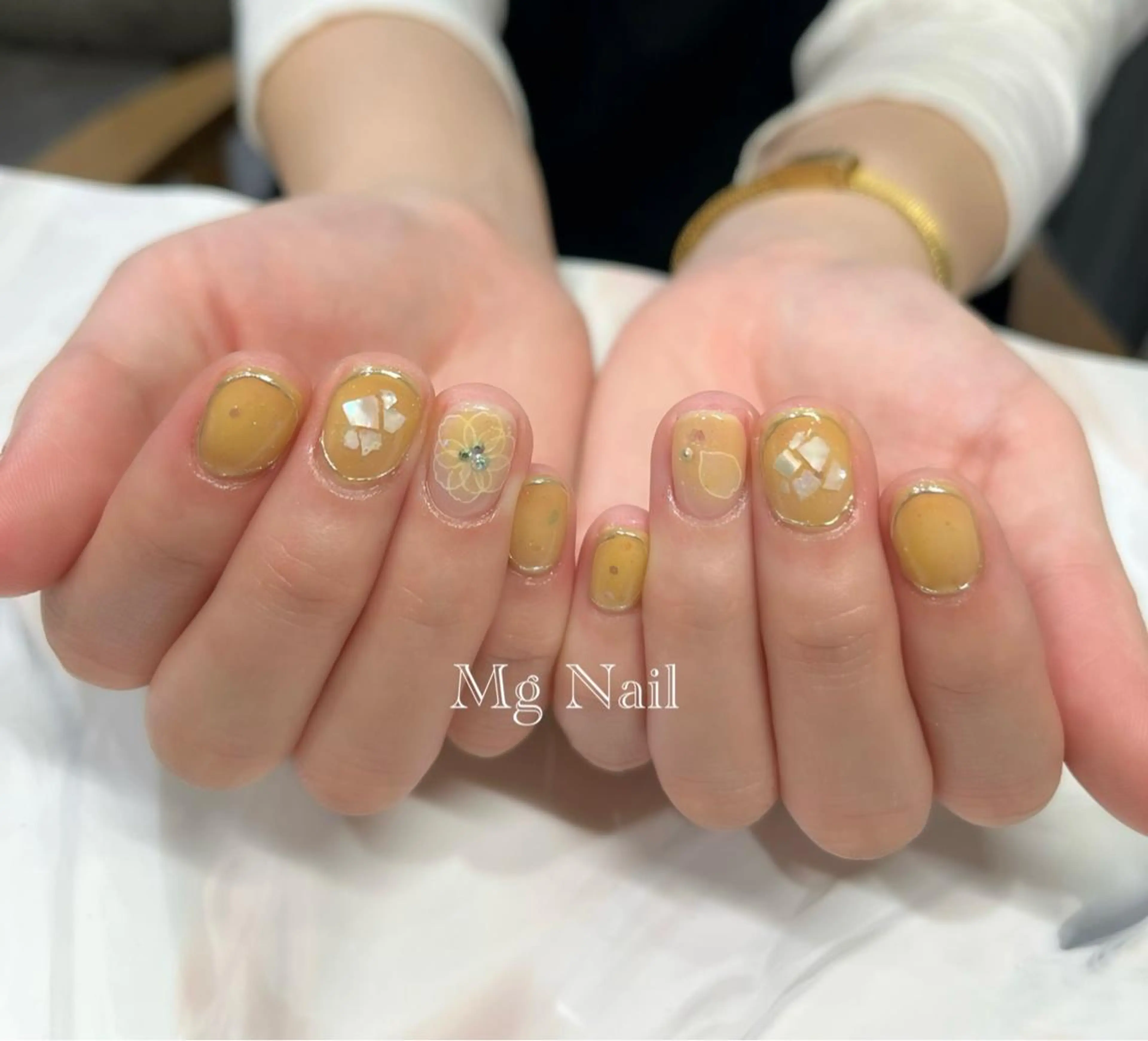 ネイル Mg Nailのネイルデザイン