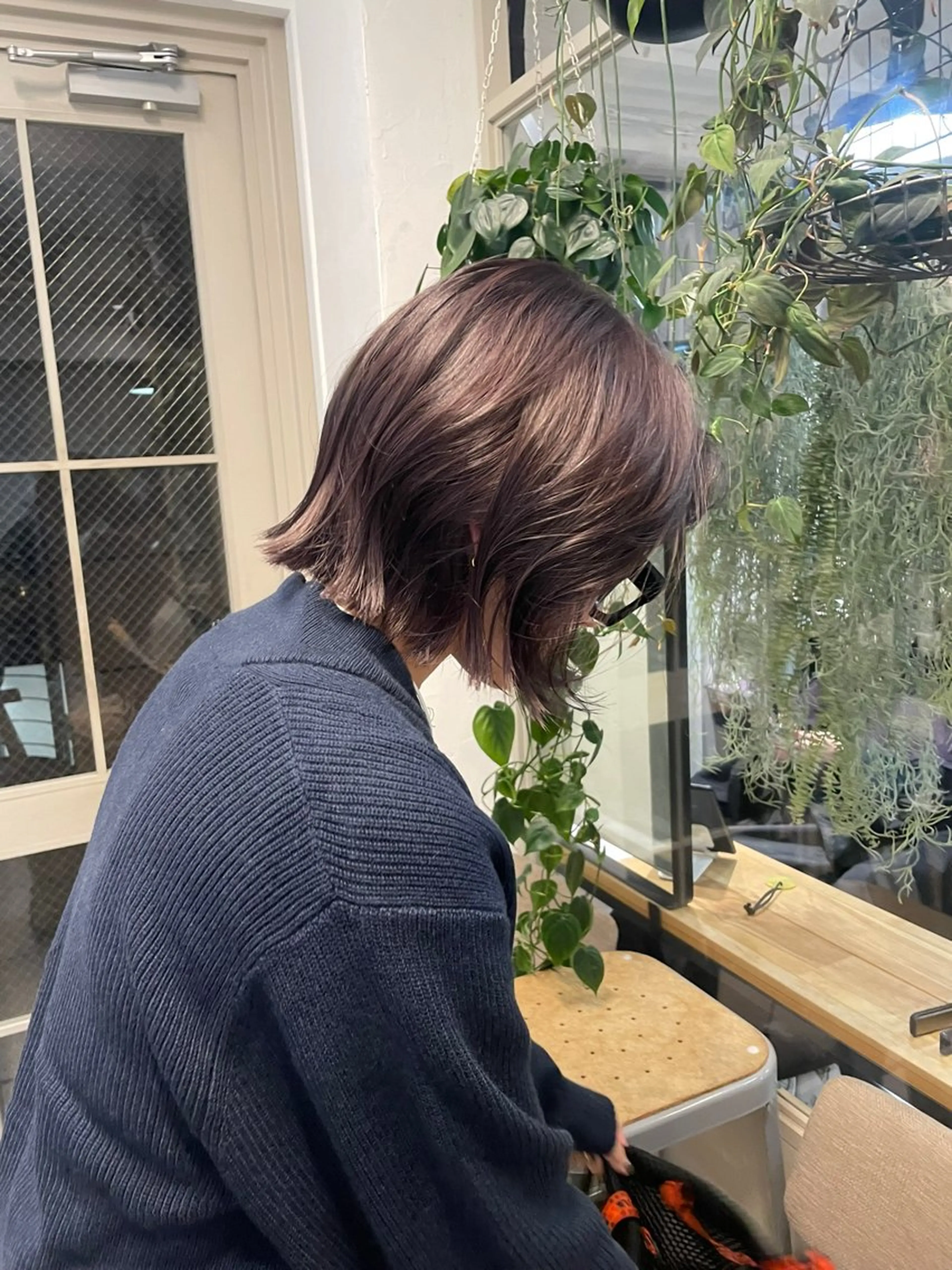 ショート カラー ミルクティー× グレージュMOMOのヘアスタイル