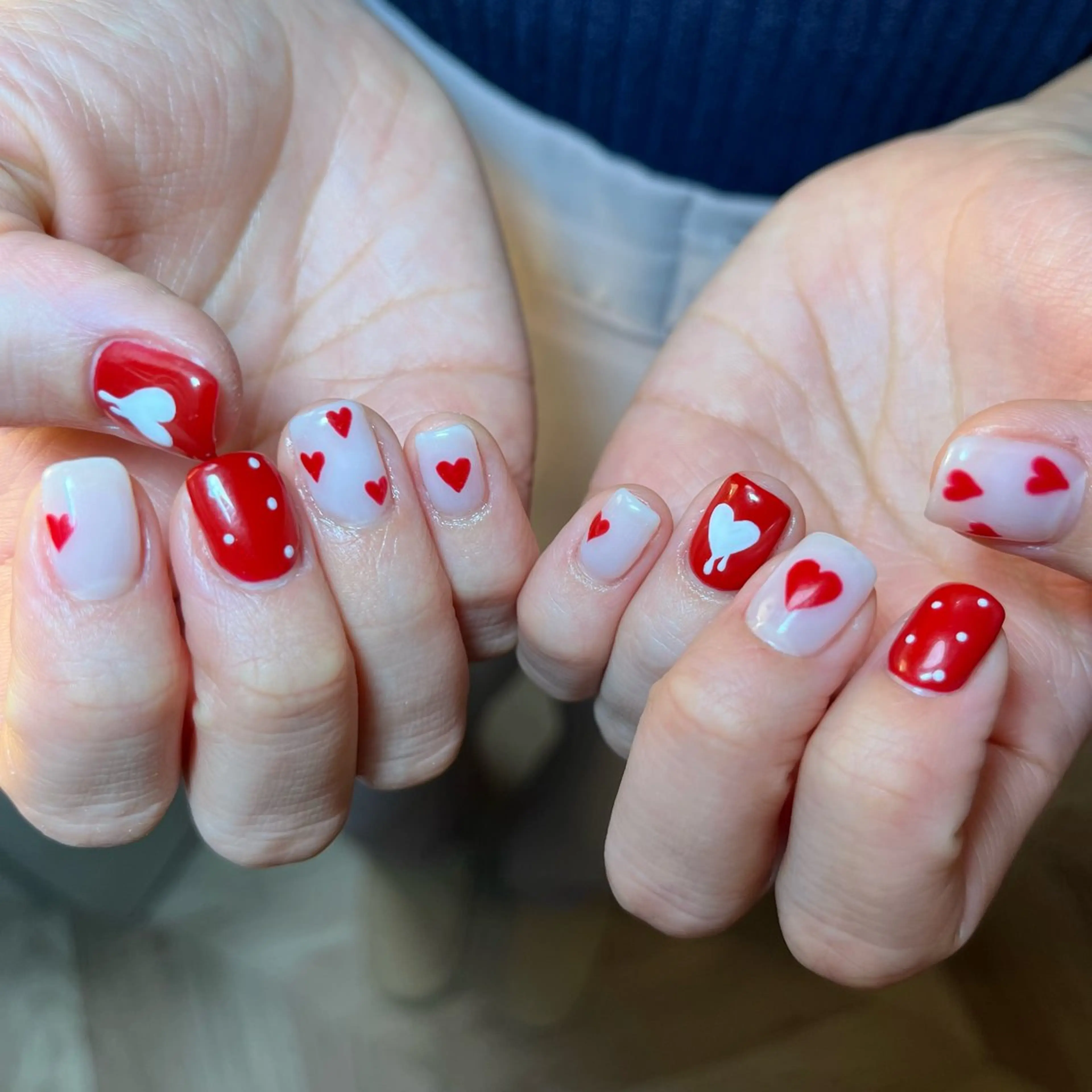 ネイル ハンドネイル Amber21.所属・Nagahama Akariのネイルデザイン