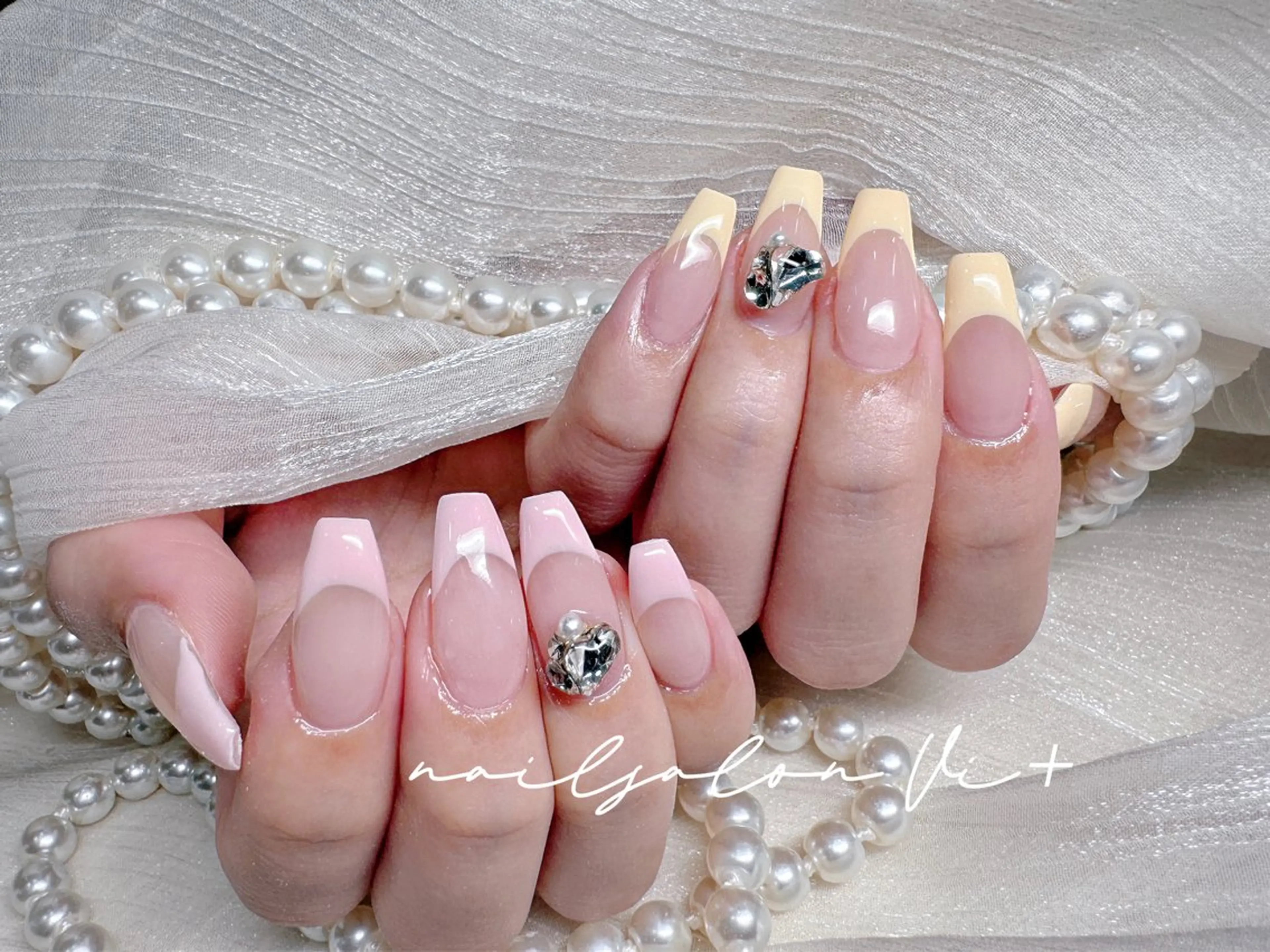 ネイル ハンドネイル ✨Nailsalon Vi+✨のネイルデザイン