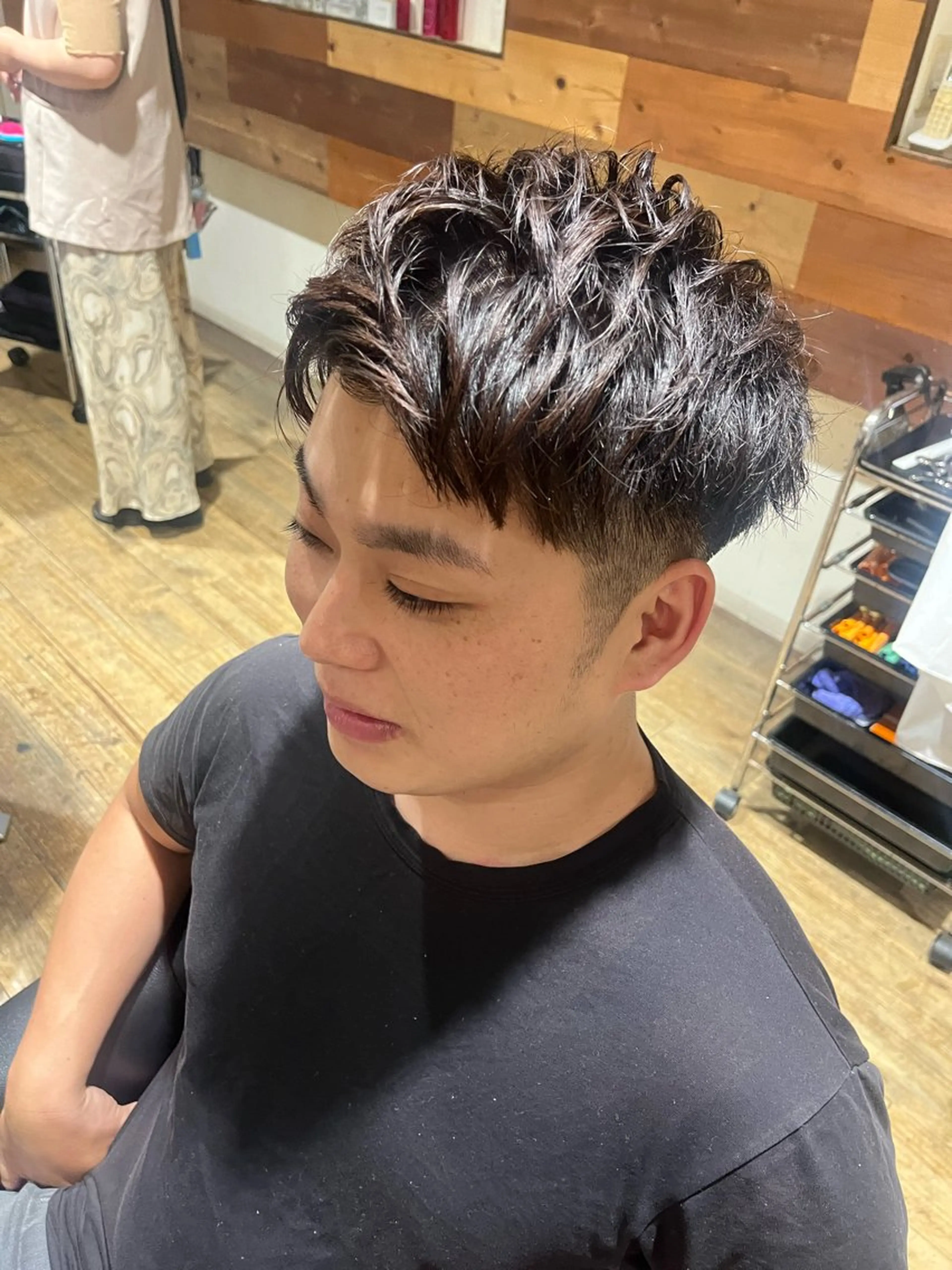 ショート メンズ ビジネス ツーブロック 刈り上げ ショートヘア 隈井 鈴のヘアスタイル