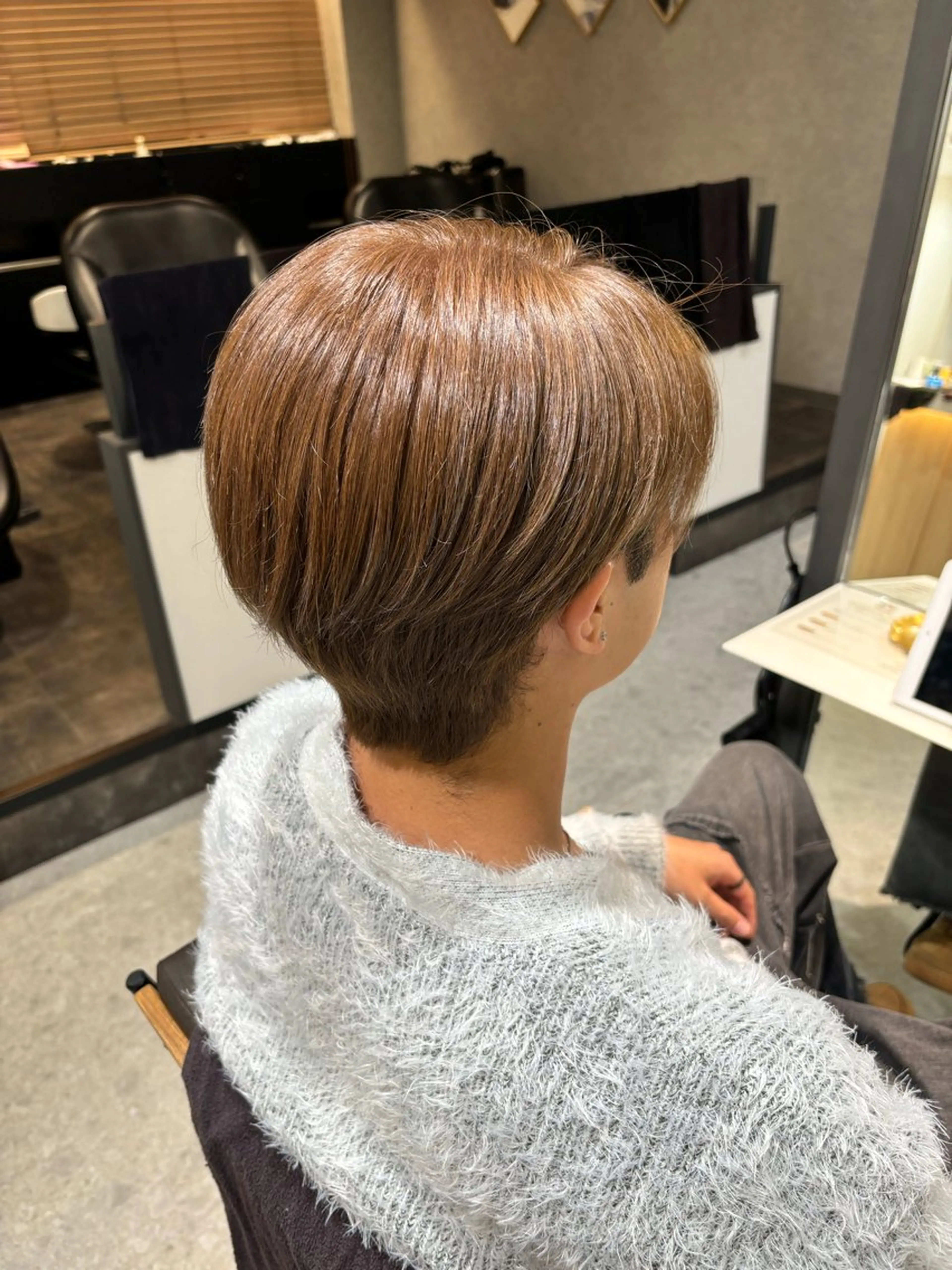 ロング カラー MOMOHA/ 🍑レイヤーカットのヘアスタイル