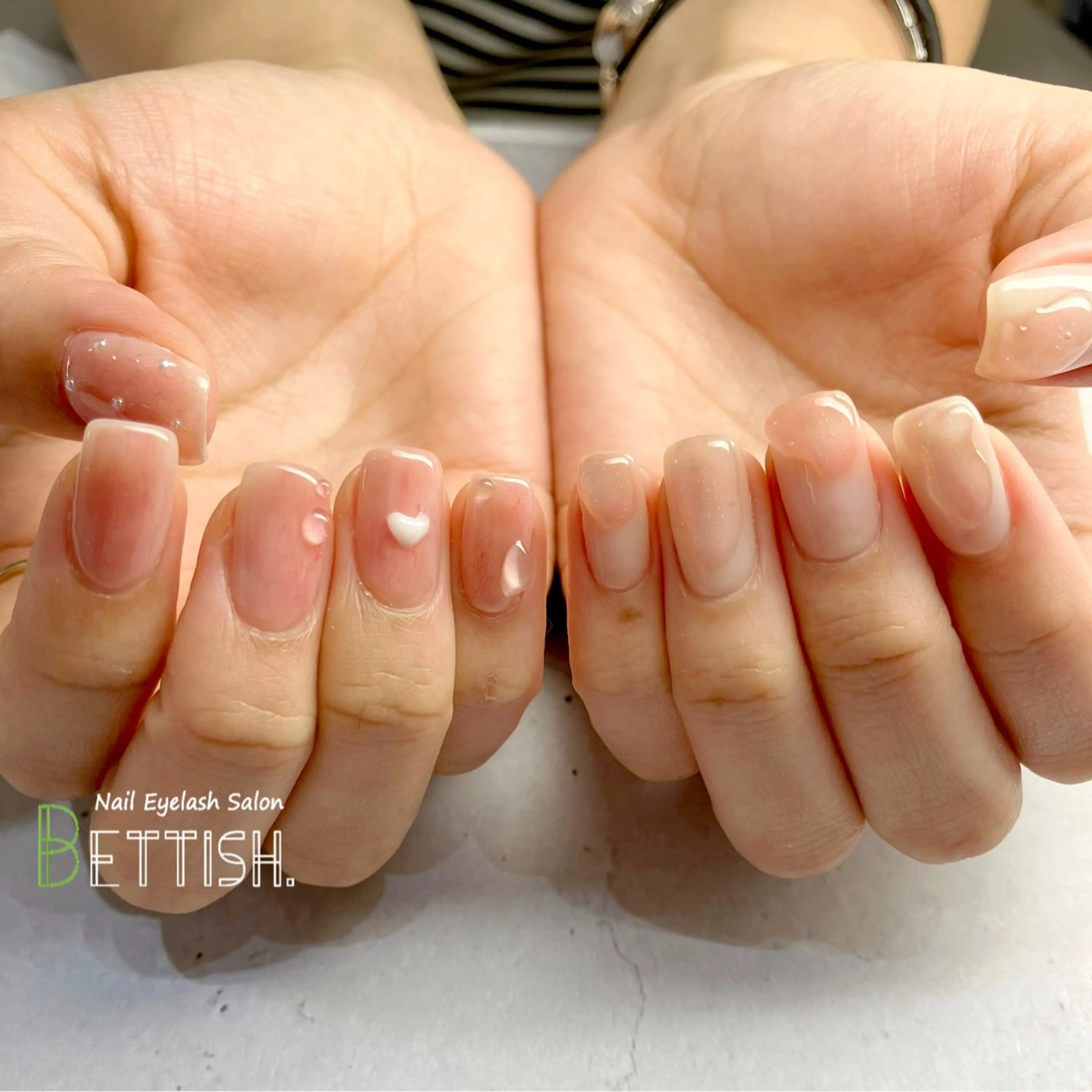 ネイル 氷ネイル・うるうるネイル ハンドネイル BETTISH. KUMIKO☺︎︎のネイルデザイン