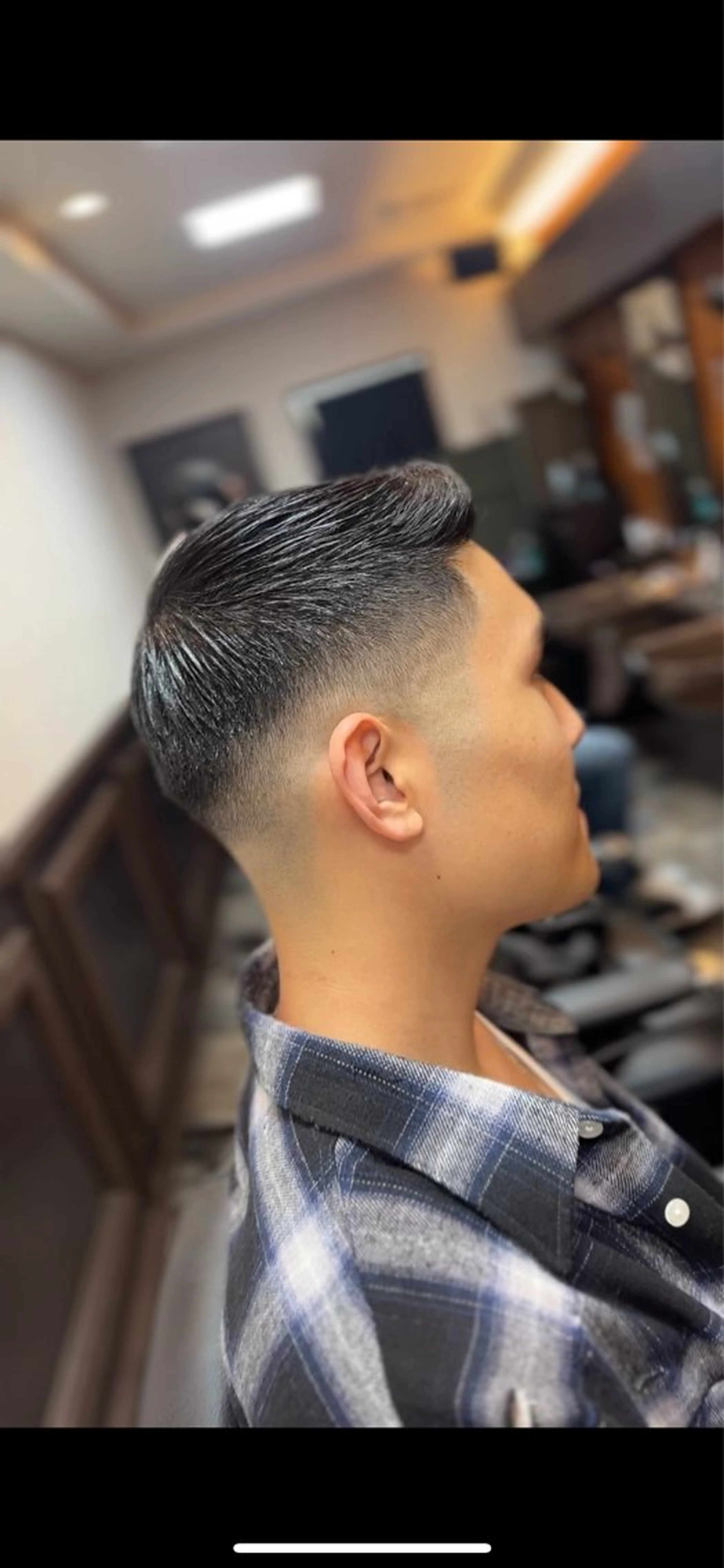 ショート メンズ フェードカット スキンフェード Smail Hair 大森店所属・安立 玲於のヘアスタイル