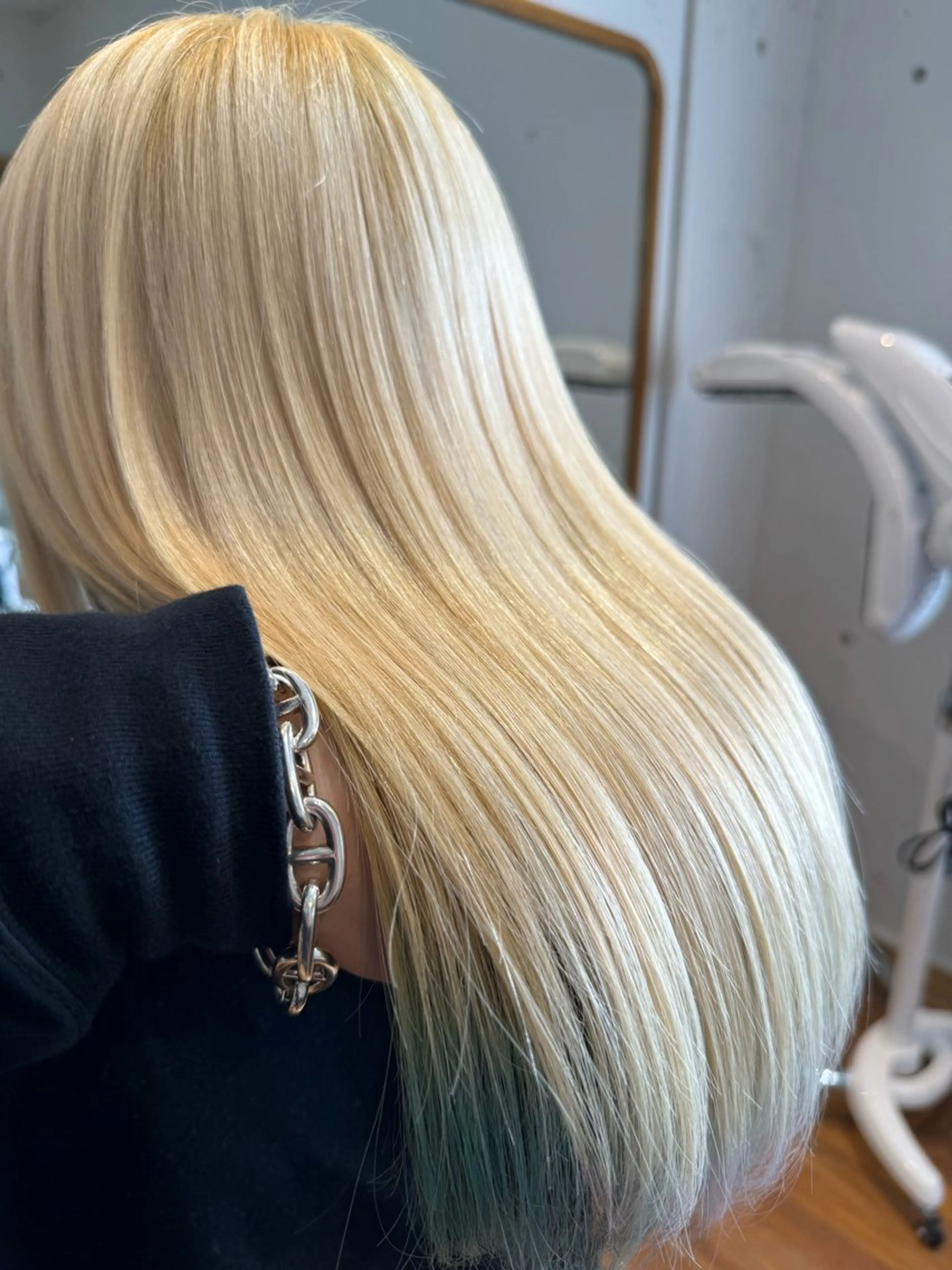 ミディアム カット ヘアカラー トリートメント ［パサつき改善］＊ 髪質改善ケアサロン＊のヘアスタイル