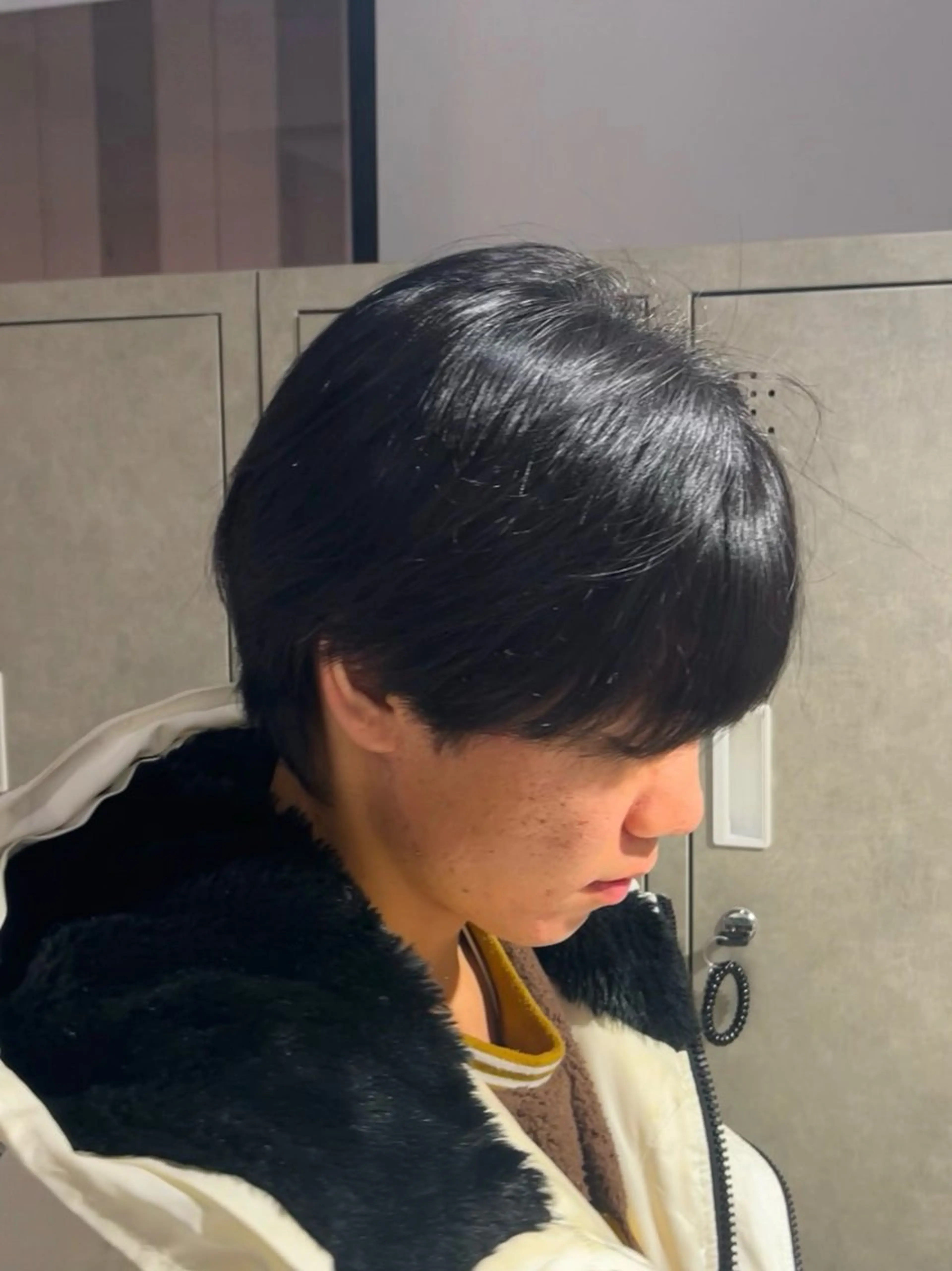 ショート カラー パーマ メンズ カット 【シャドウパーマ センターパート】義心のヘアスタイル