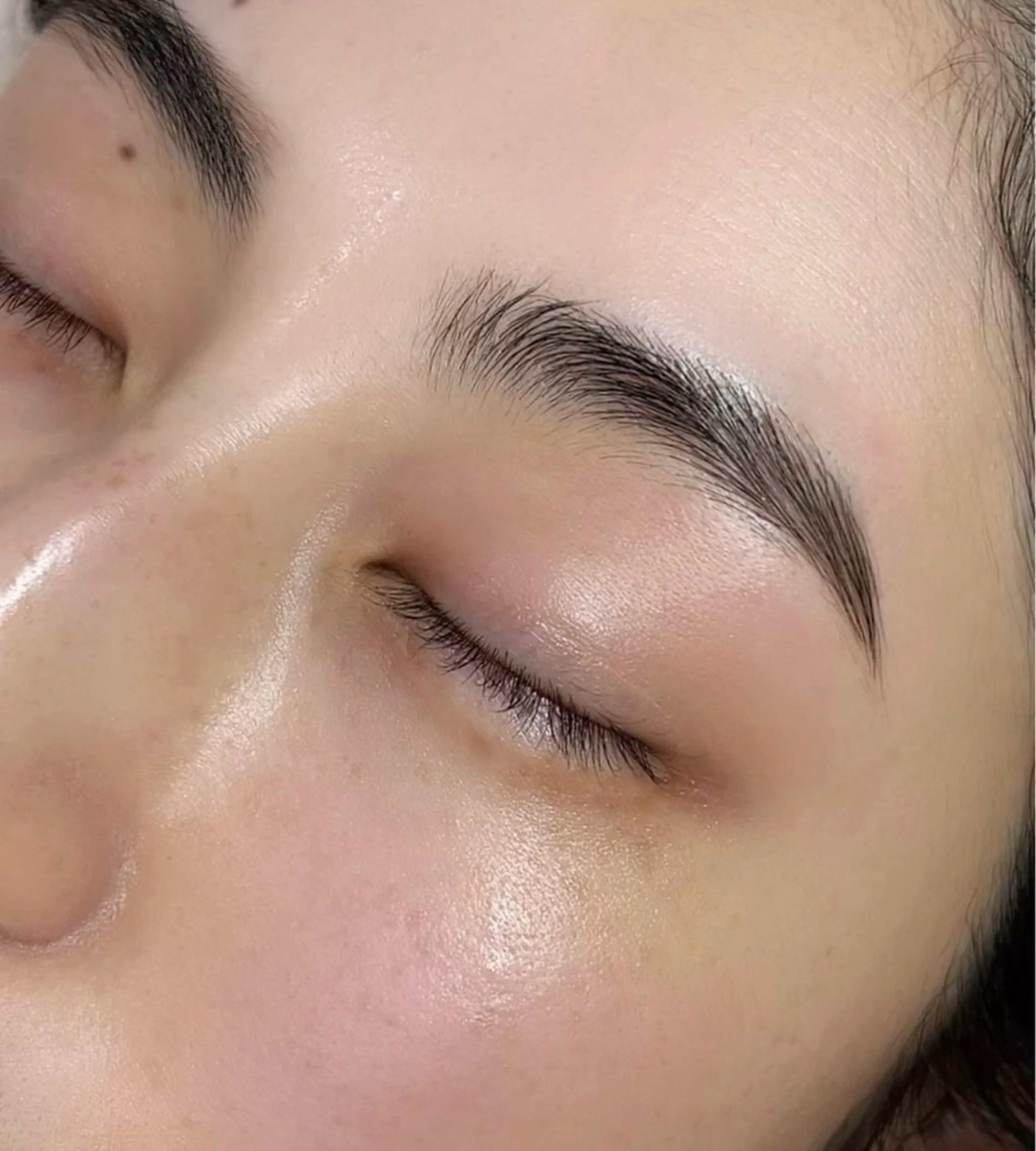 アイブロウ 酒井 葉月の眉毛・アイブロウイメージ