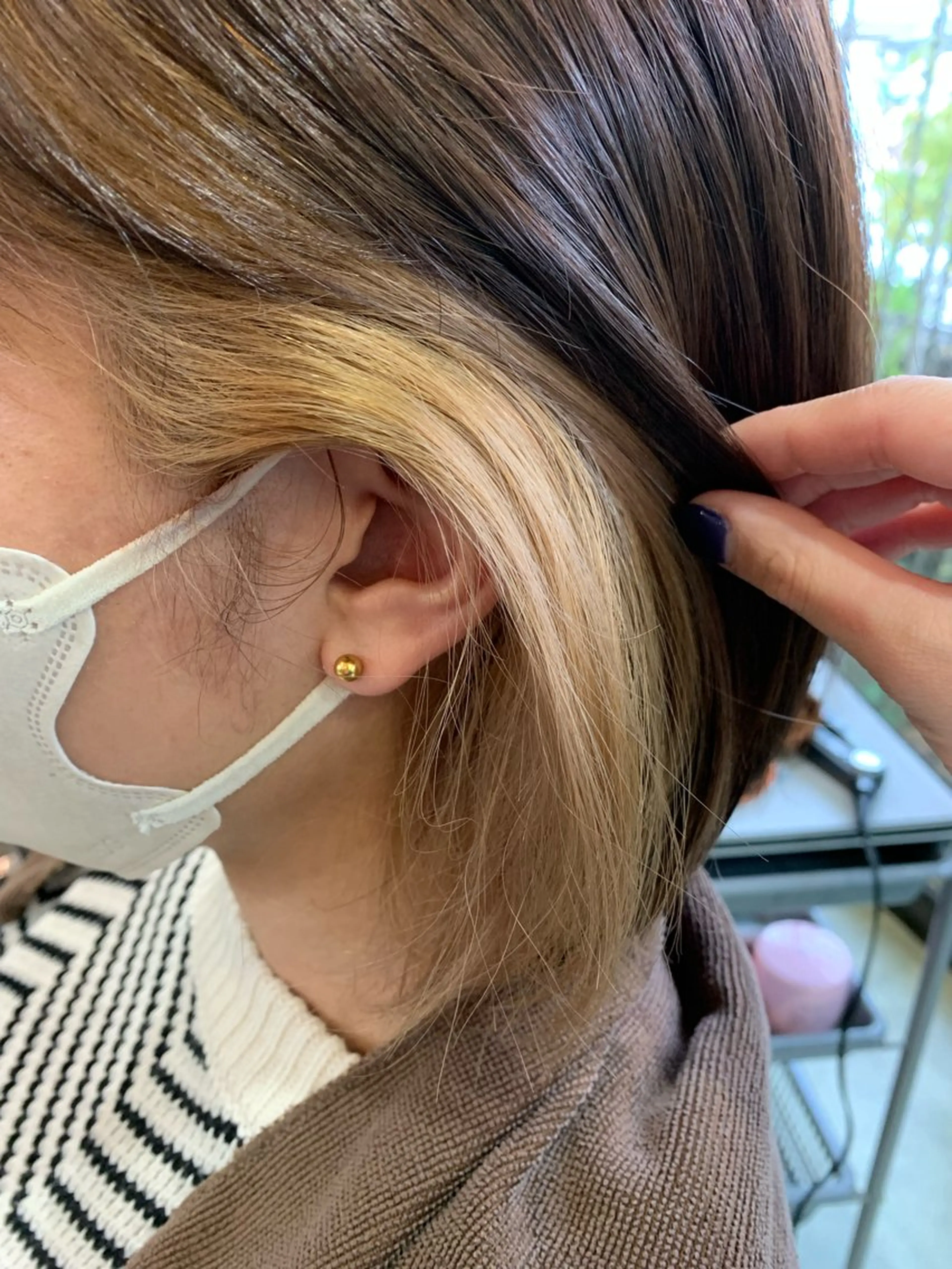 カラー ブリーチ インナーカラー 礒谷 夏帆のヘアスタイル