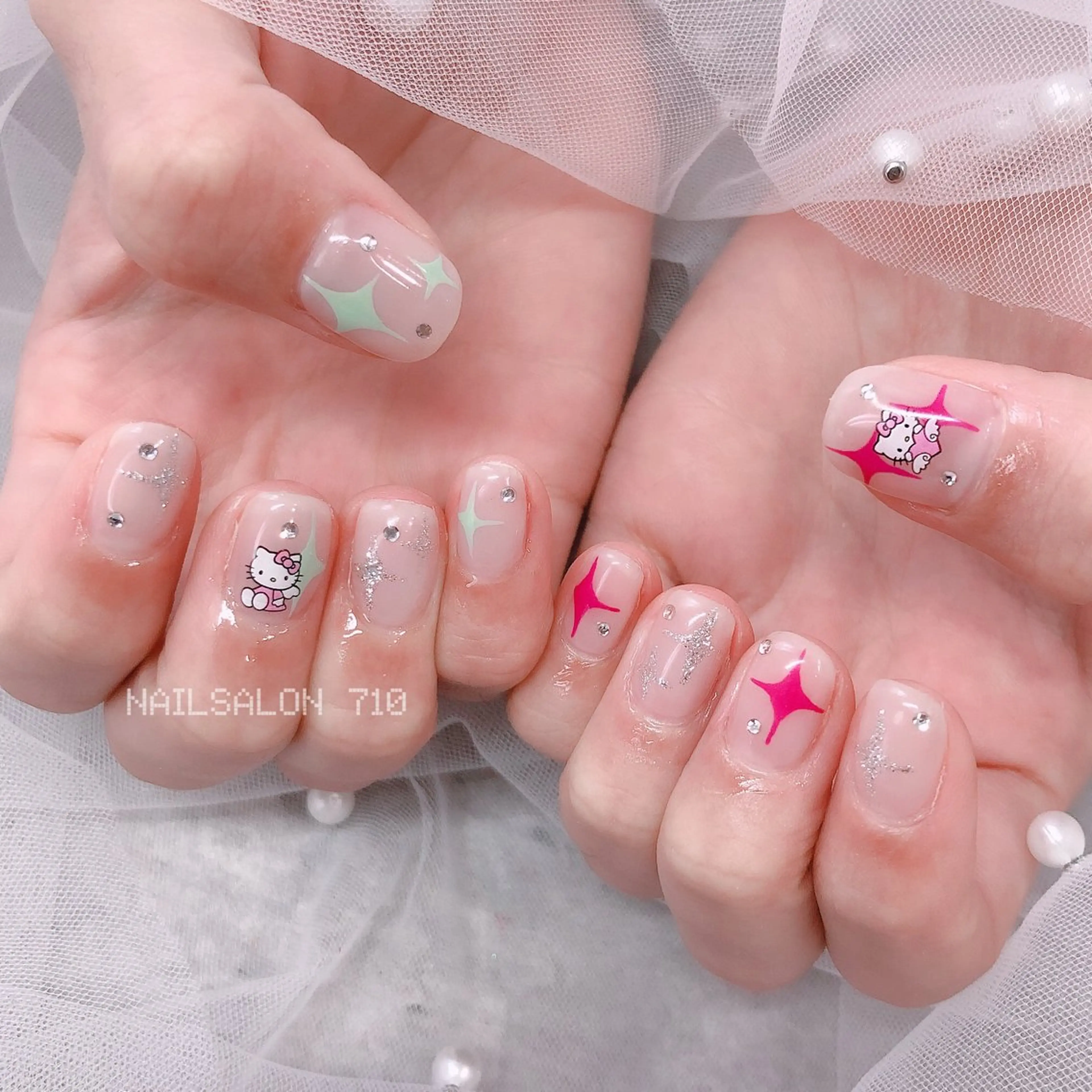 ネイル ハンドネイル フットネイル ナナイチゼロ I.Naoのネイルデザイン