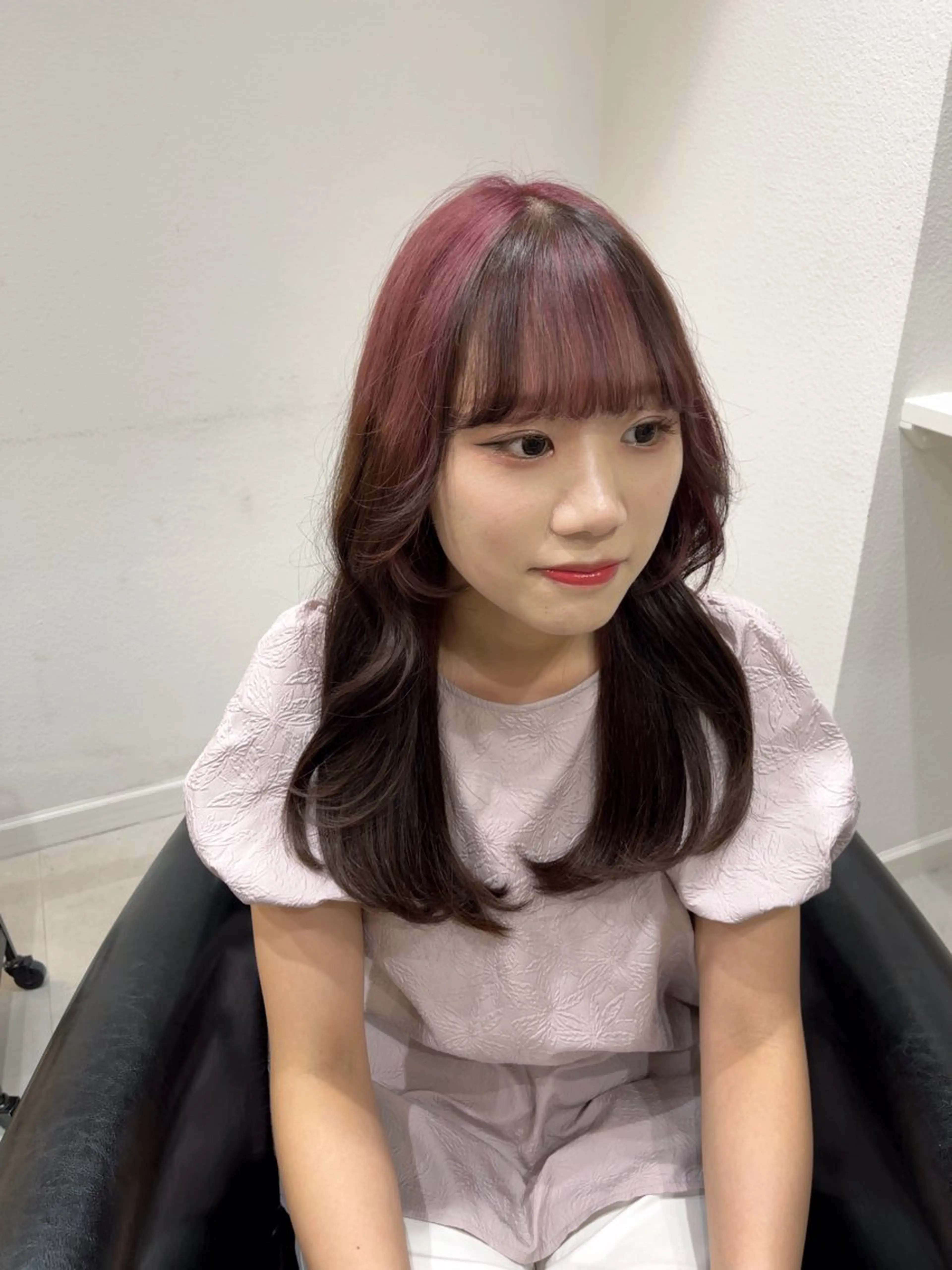 ロング カラー ブラウンカラー ラベンダーカラー ピンクカラー ヘアカラー トリートメント ユナ🎀レイヤー /韓国/ハイトーンのヘアスタイル