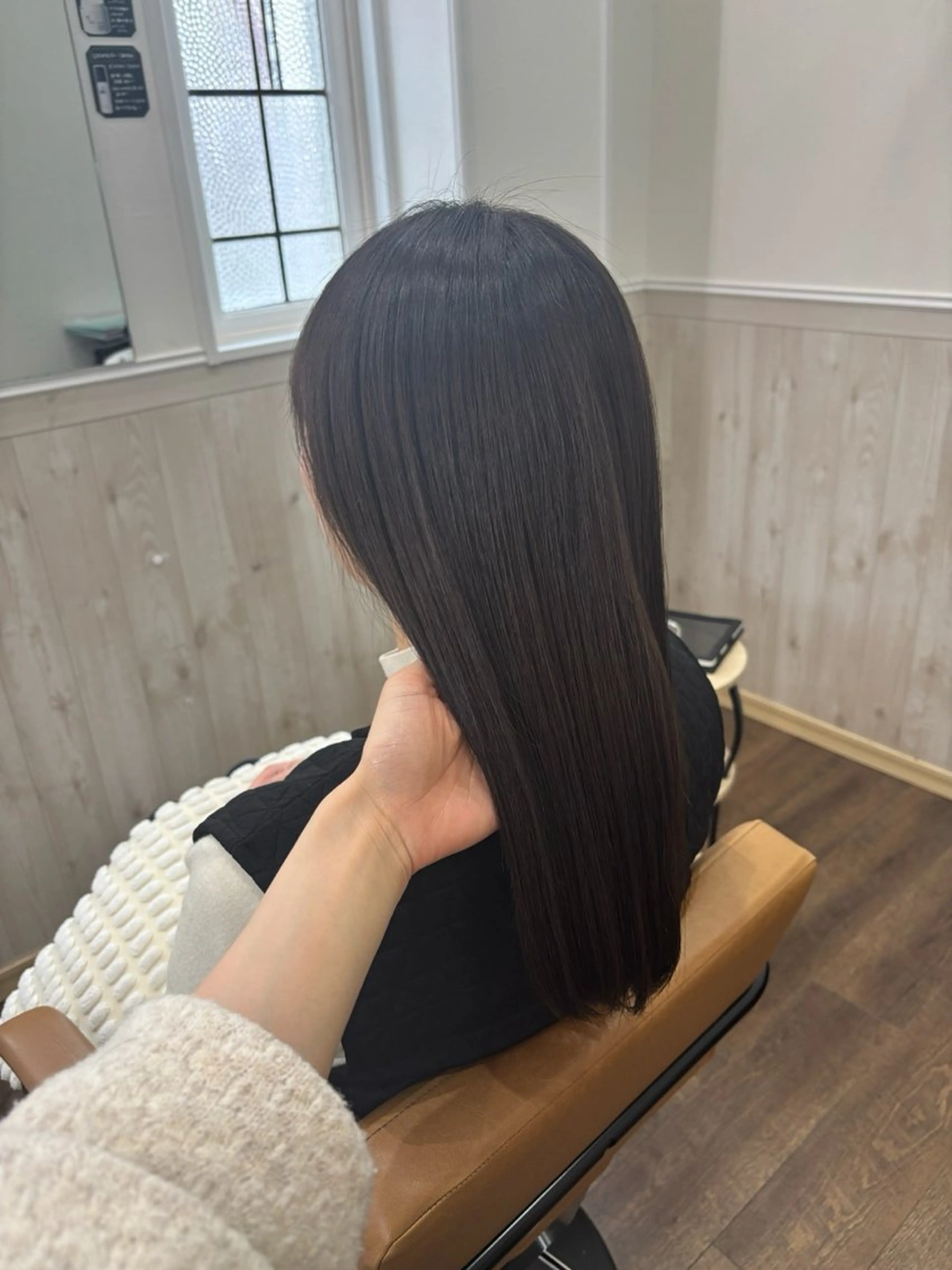 セミロング カラー Nuku.所属・s. satsukiのヘアスタイル