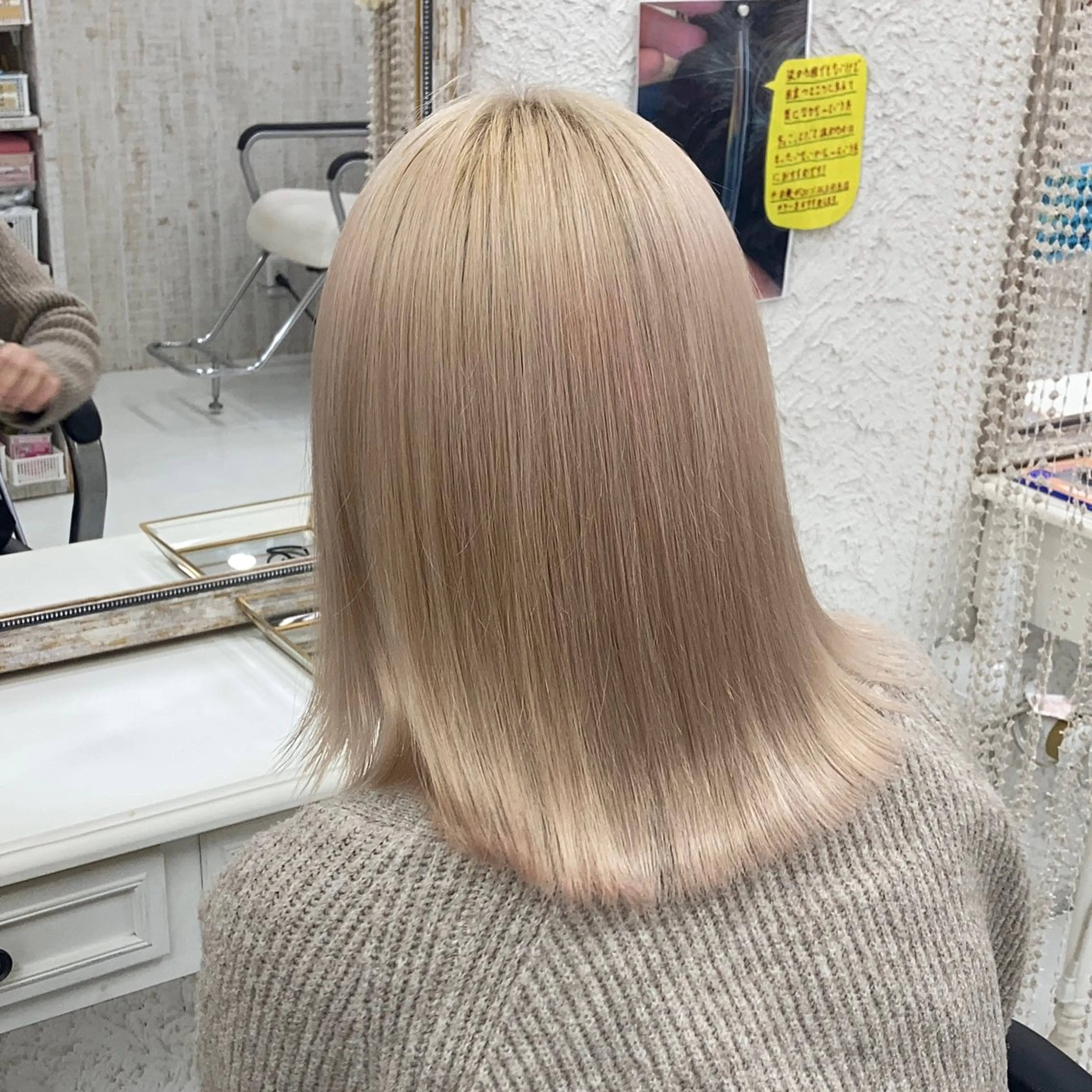 ミディアム カラー ブリーチ ヘアカラー トリートメント カラー職人 🍎IKUMI🍎のヘアスタイル