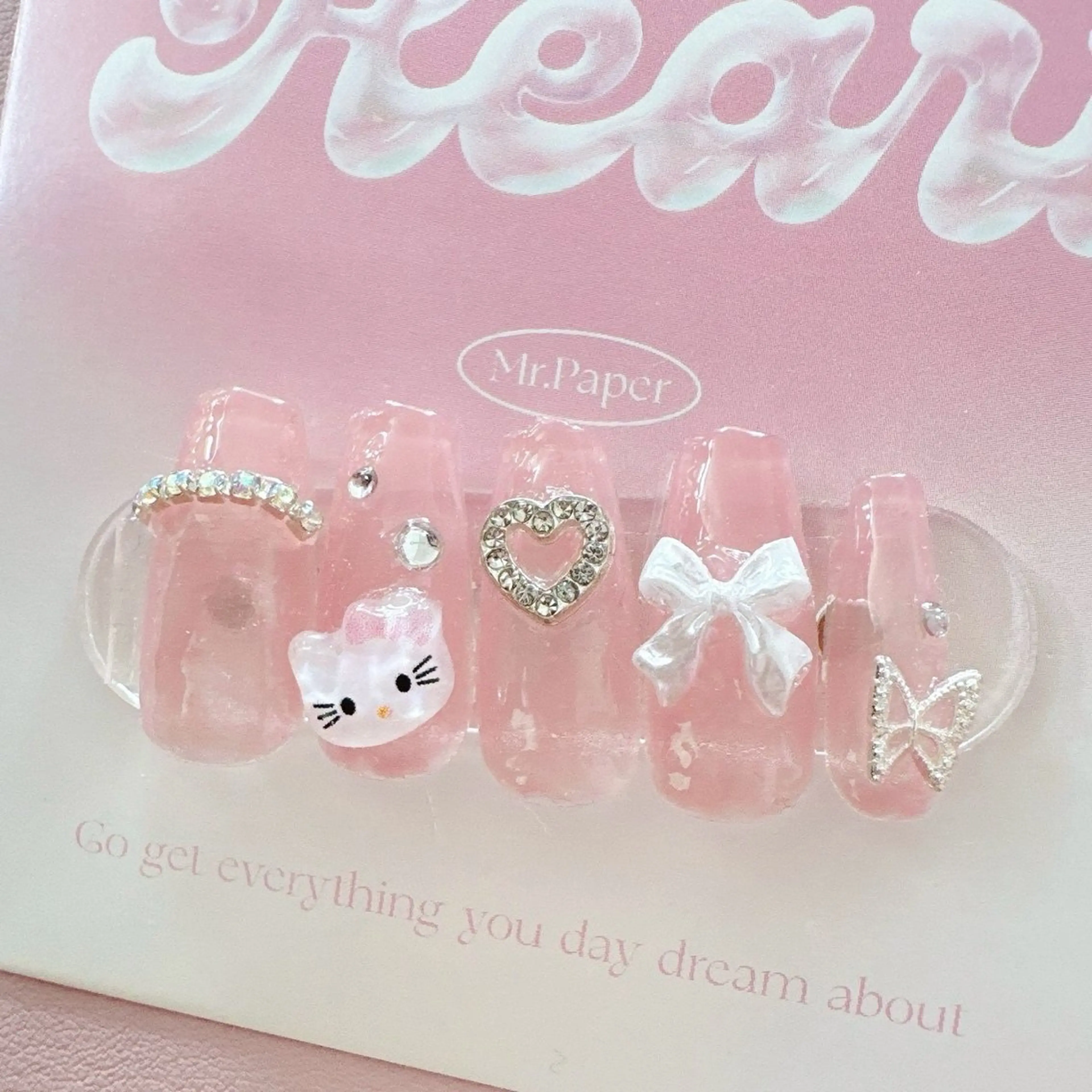 ネイル ハンドネイル MignonReve ♡EIMI🌈のネイルデザイン