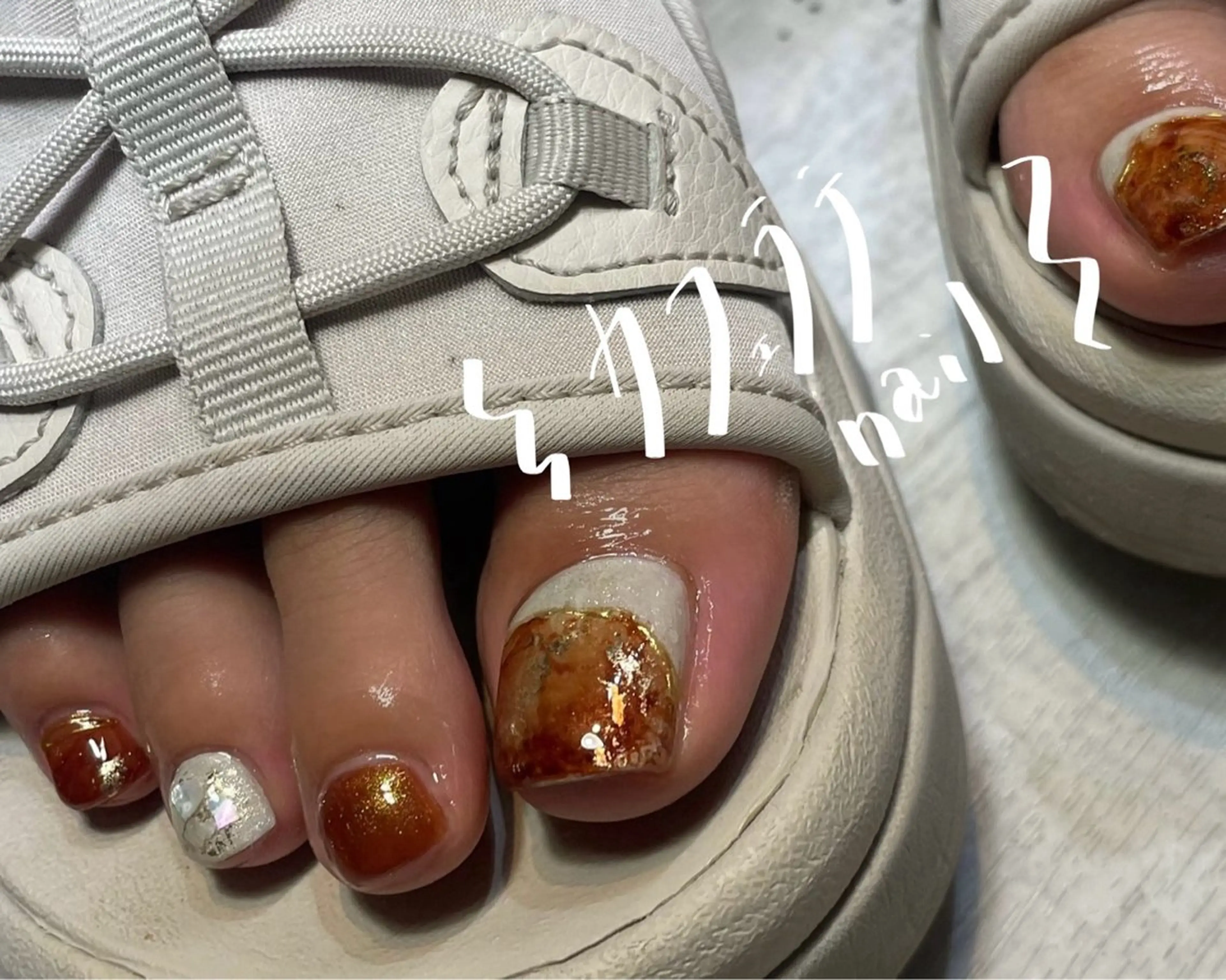 ネイル ニュアンスネイル 隅田 花のネイルデザイン