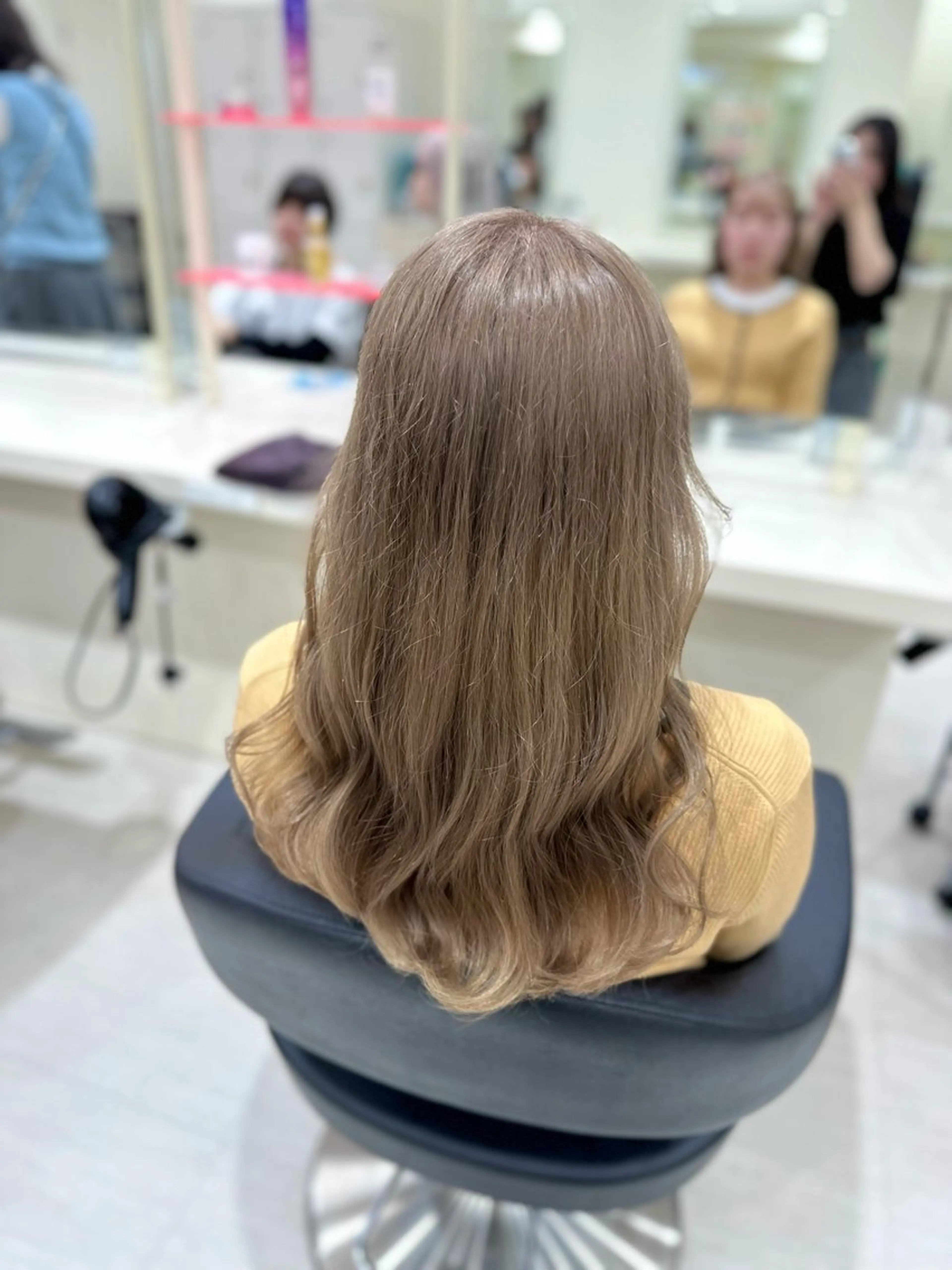 ロング カラー ヘアアレンジ ヘアカラー 🎀 yuuka🎀のヘアスタイル