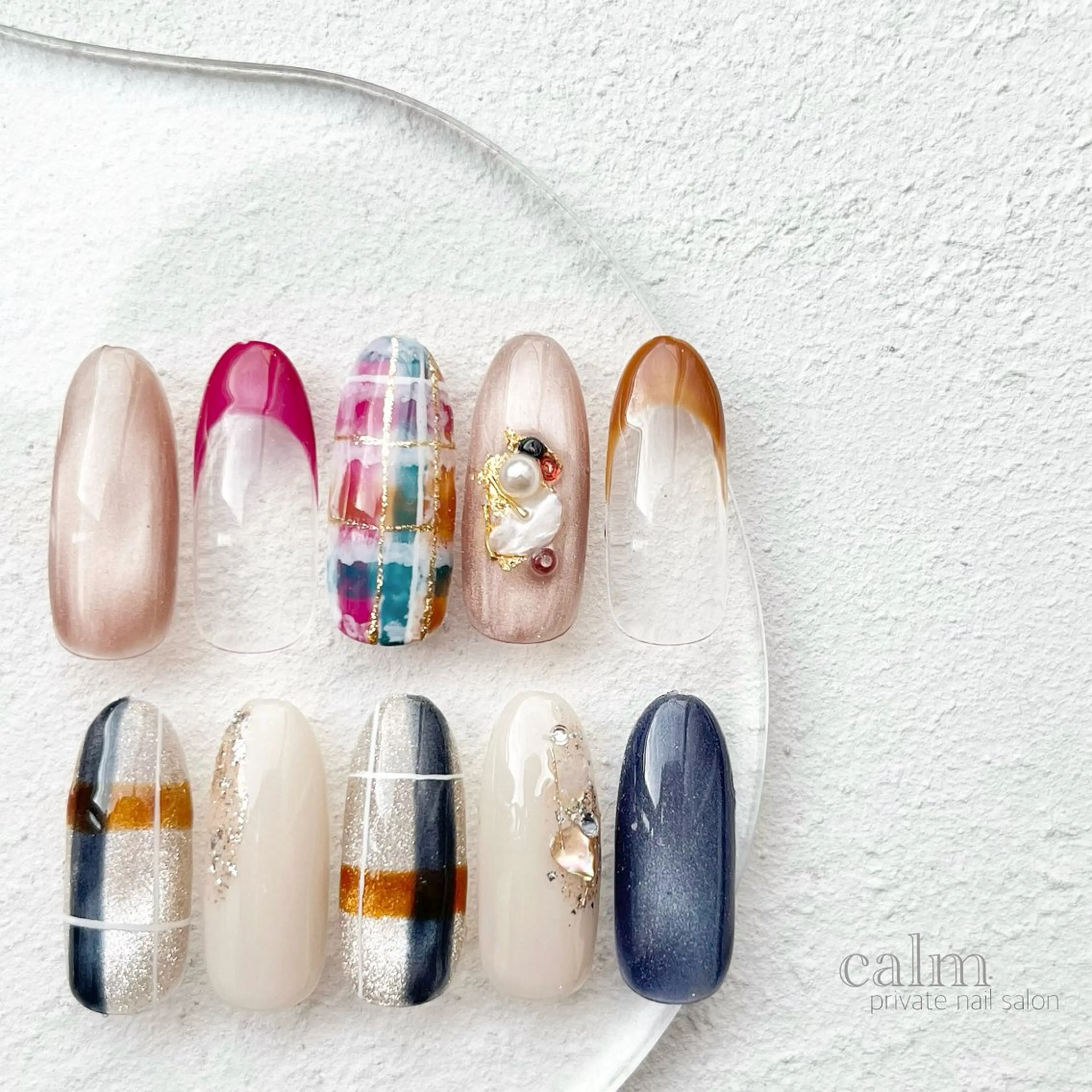 ネイル ハンドネイル calm 〔ｶｰﾑ〕のネイルデザイン