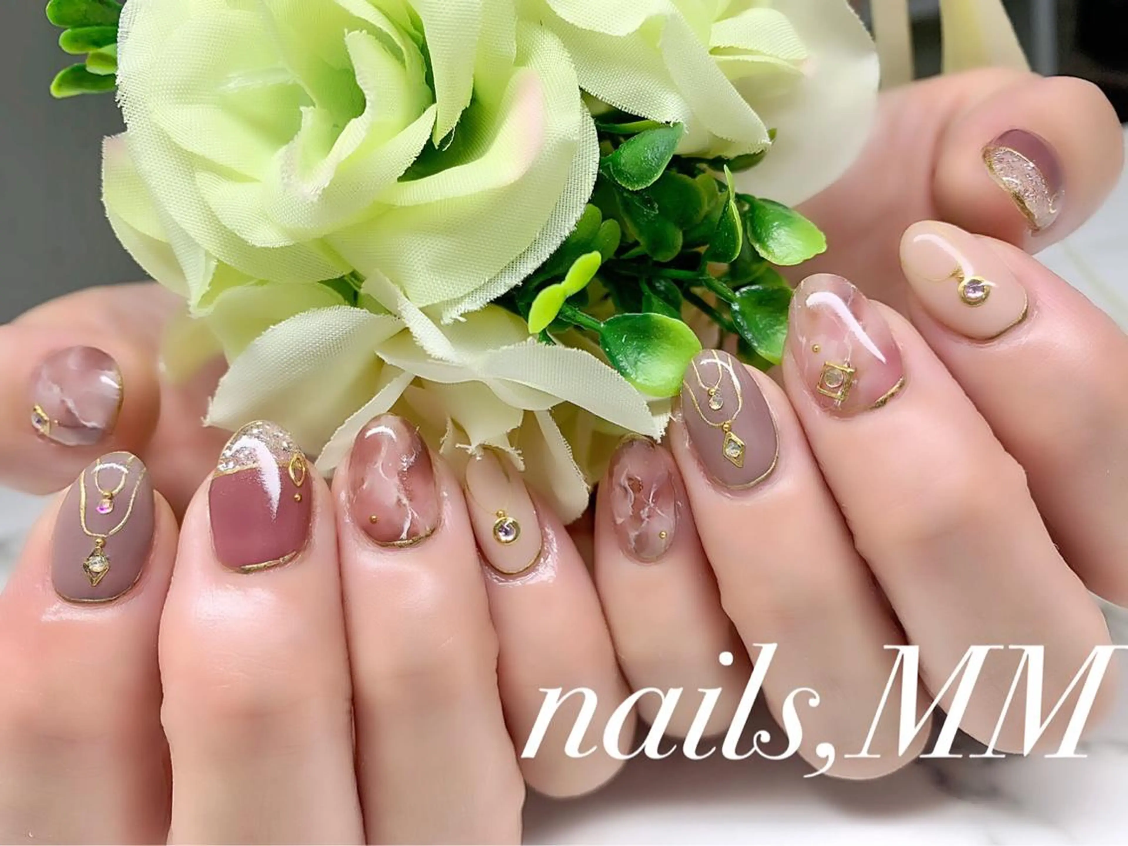 ネイル ハンドネイル nailsalon MMのネイルデザイン