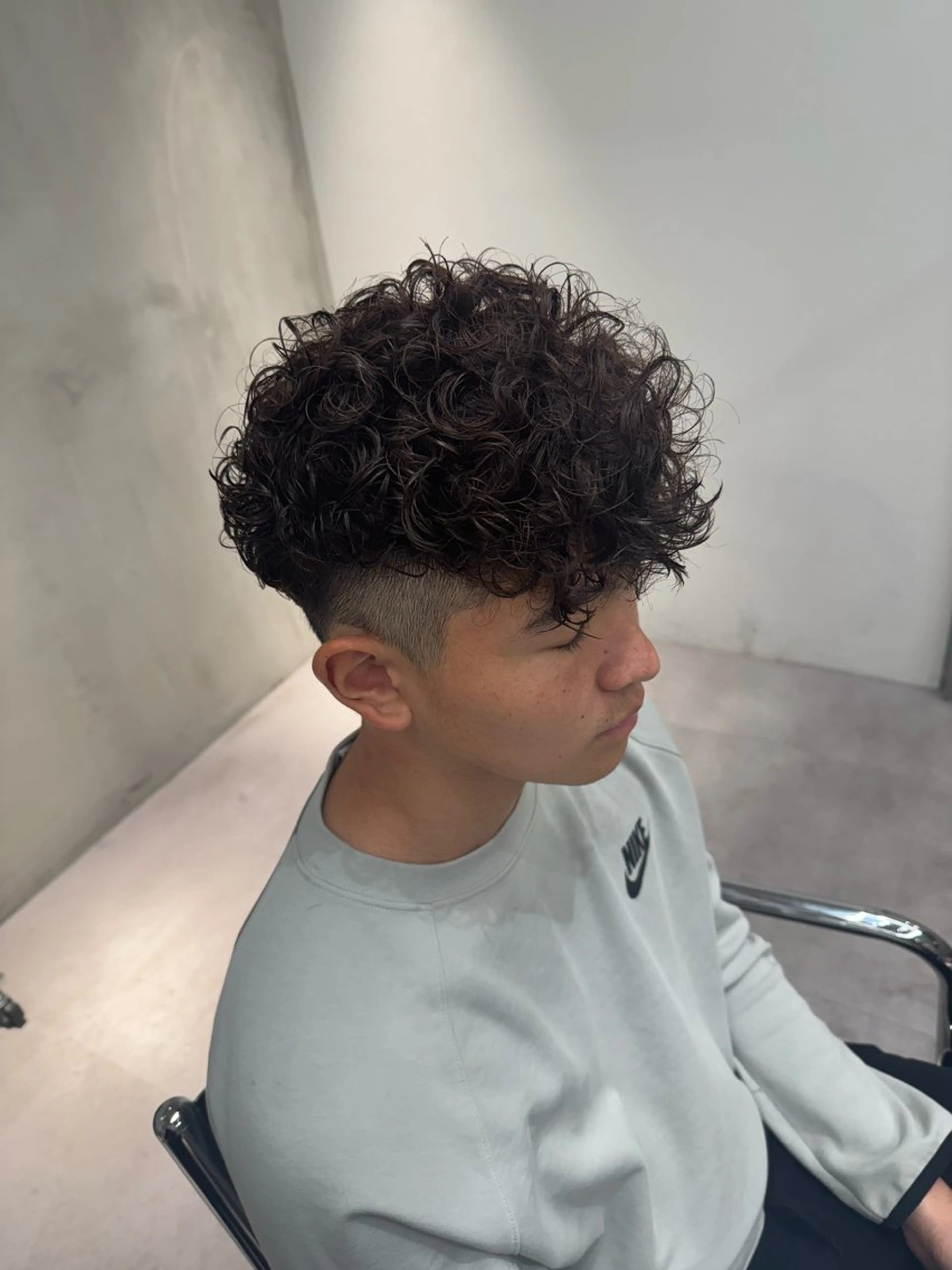 パーマ メンズ スペインカール ブリーチ/パーマ特化 片平和寿のヘアスタイル