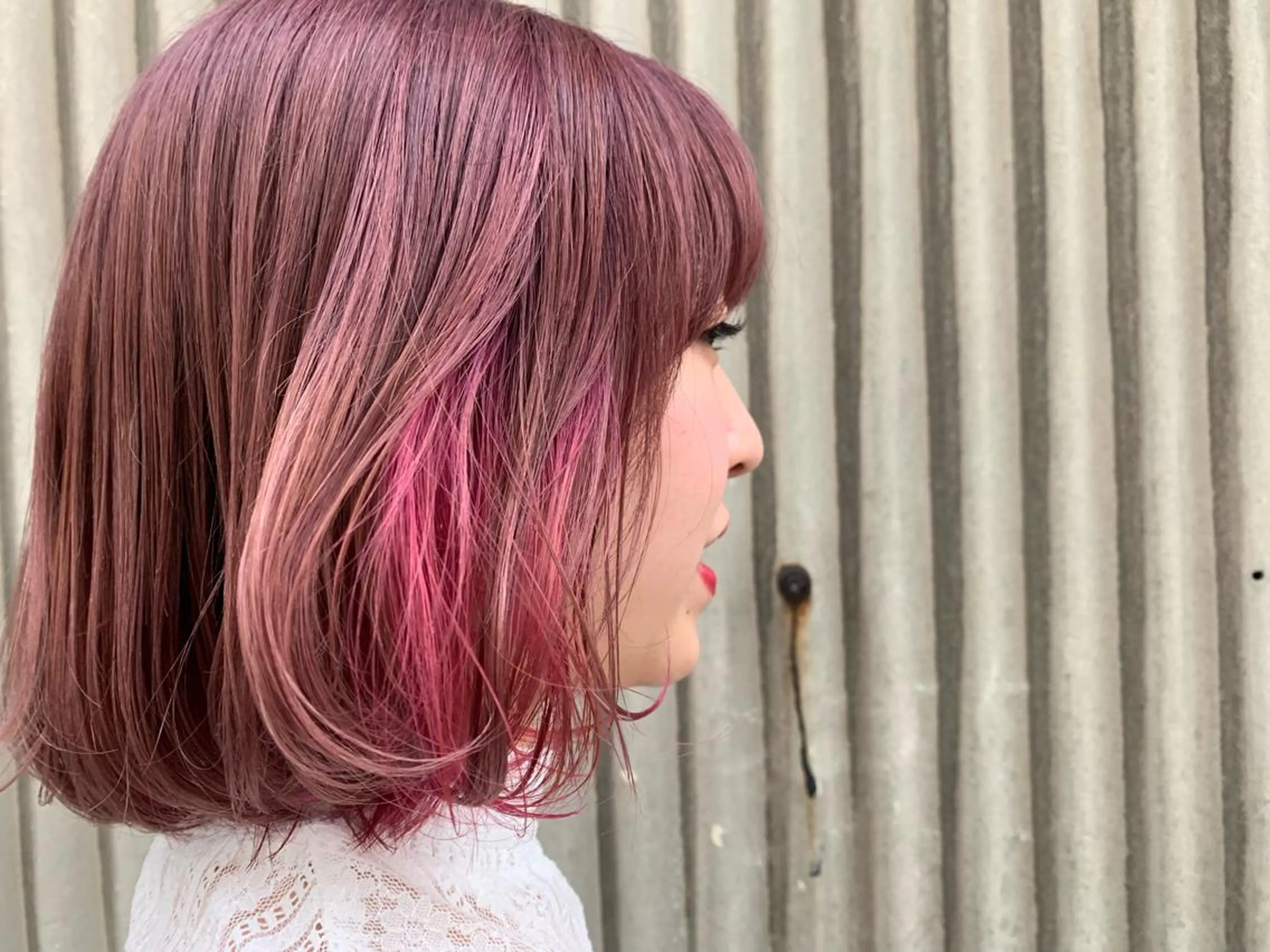 ミディアム カラー インナーカラー ヘアカラー 野々村 朋美のヘアスタイル