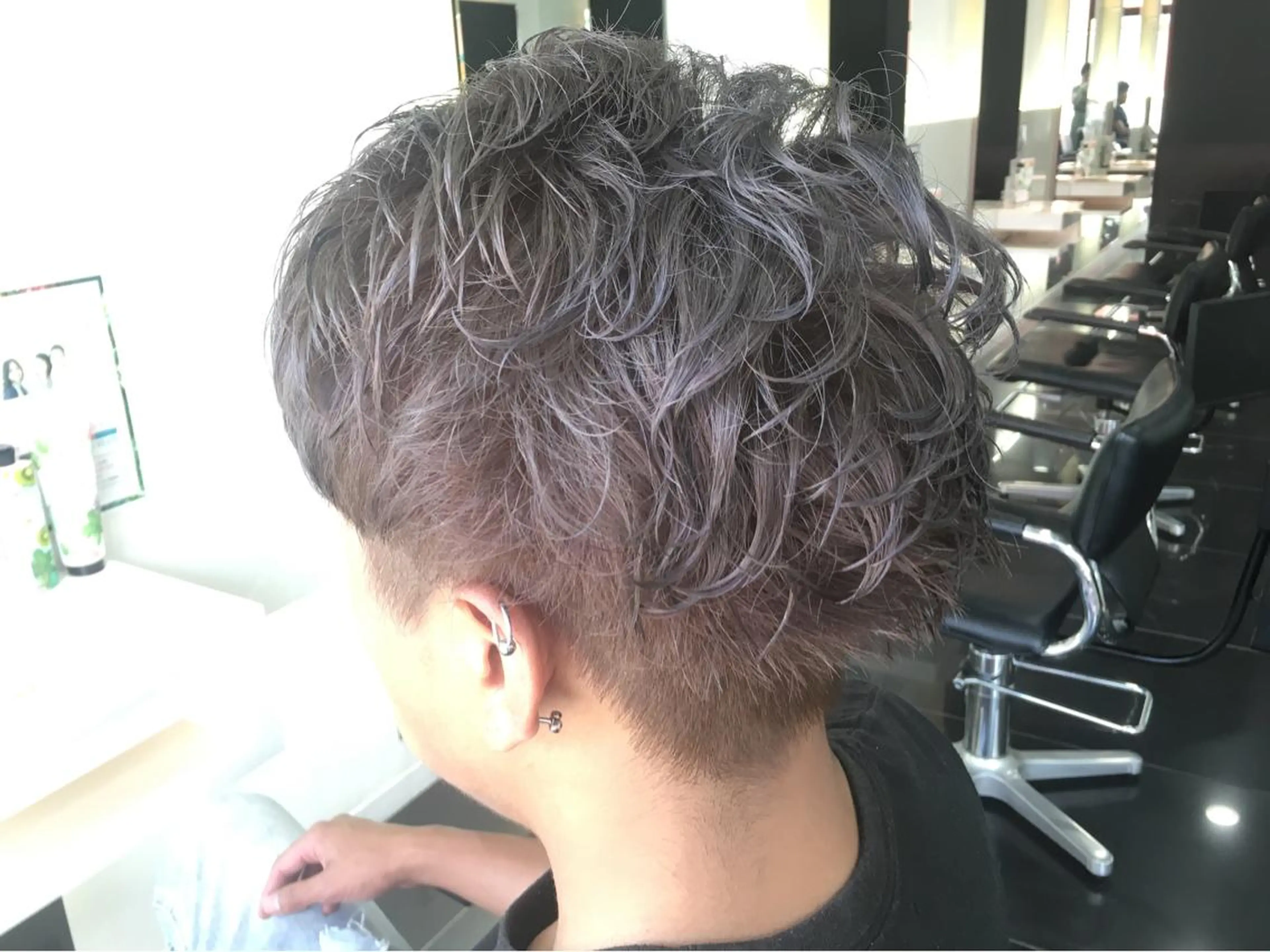 カラー メンズ グレージュ 早川 真幸のヘアスタイル