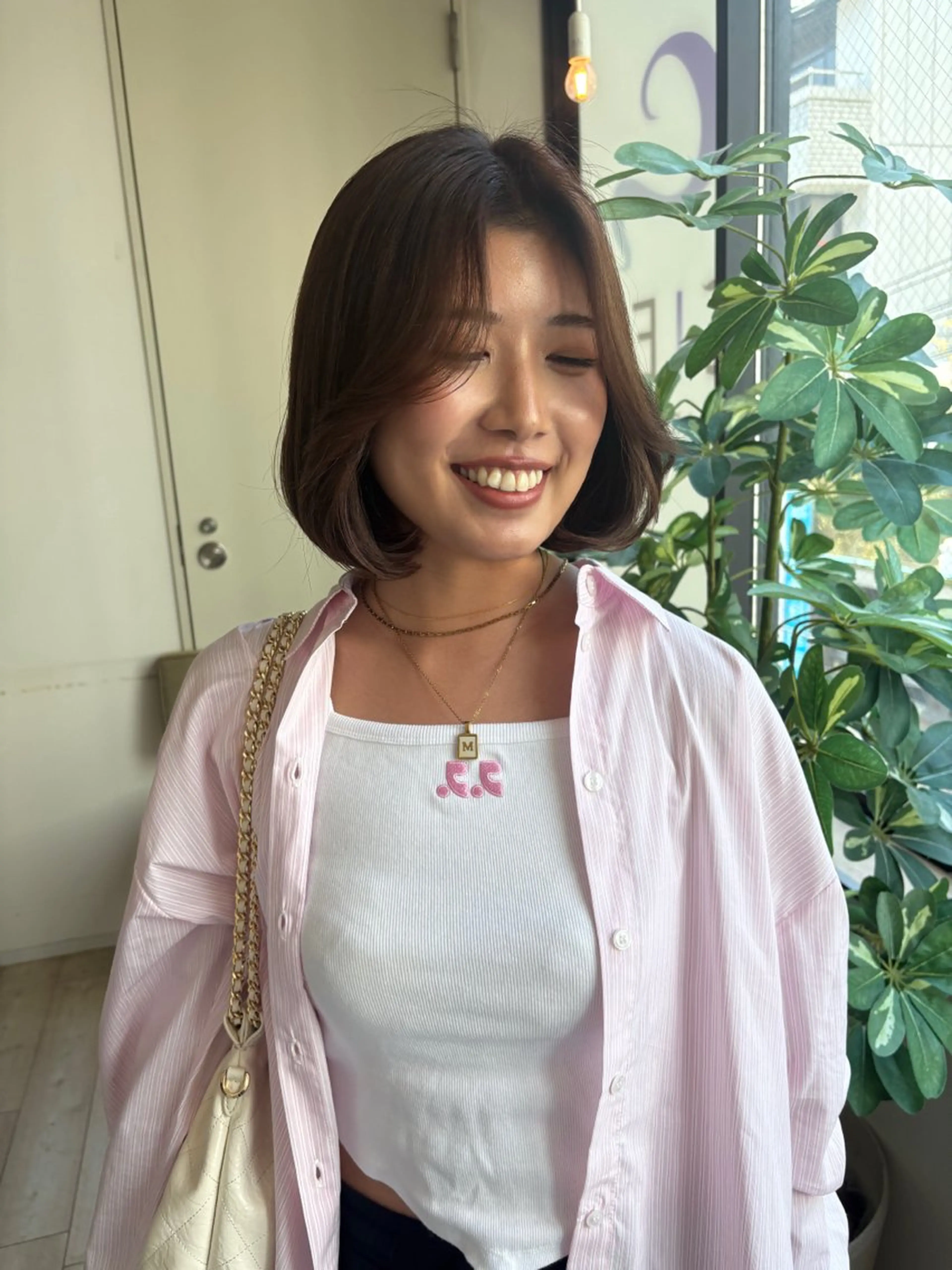 ミディアム カラー ボブ カット ヘアカラー ひなの/透明感 カラー/レイヤーのヘアスタイル