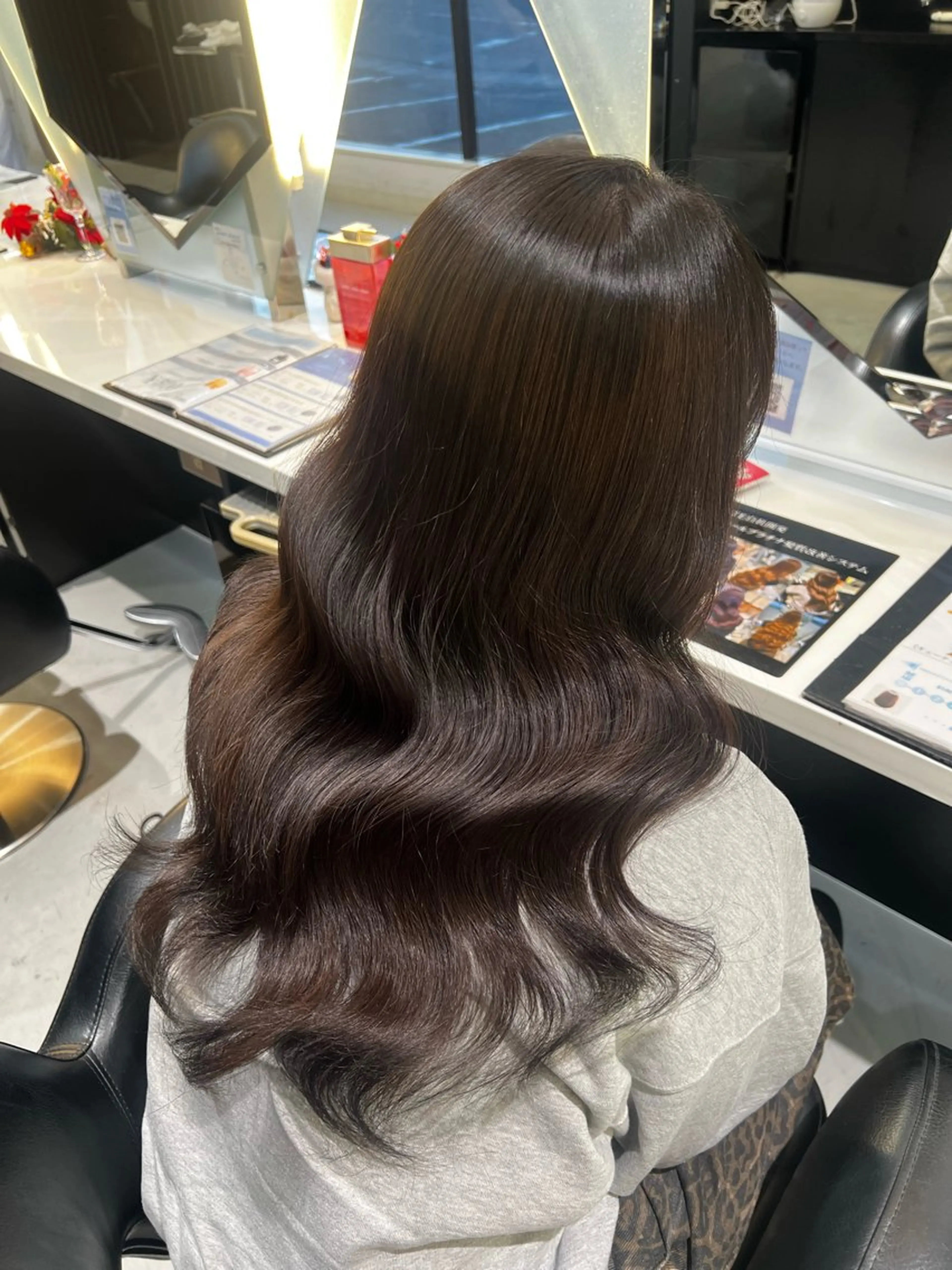 ロング 韓国風顔まわり/ベー ジュ/マツエク♡美咲のヘアスタイル