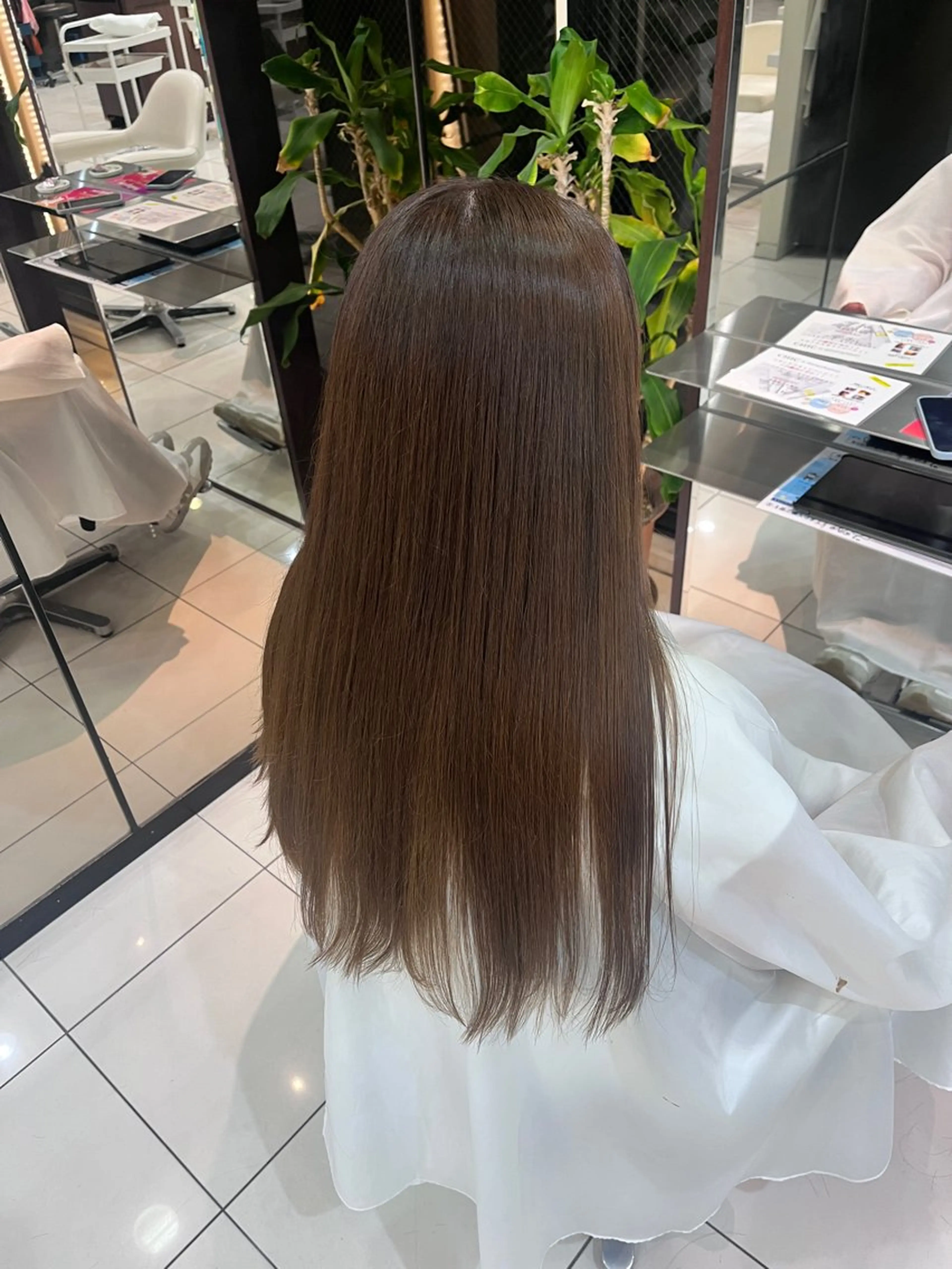 ロング ヘアカラー 石渡 瑠菜のヘアスタイル