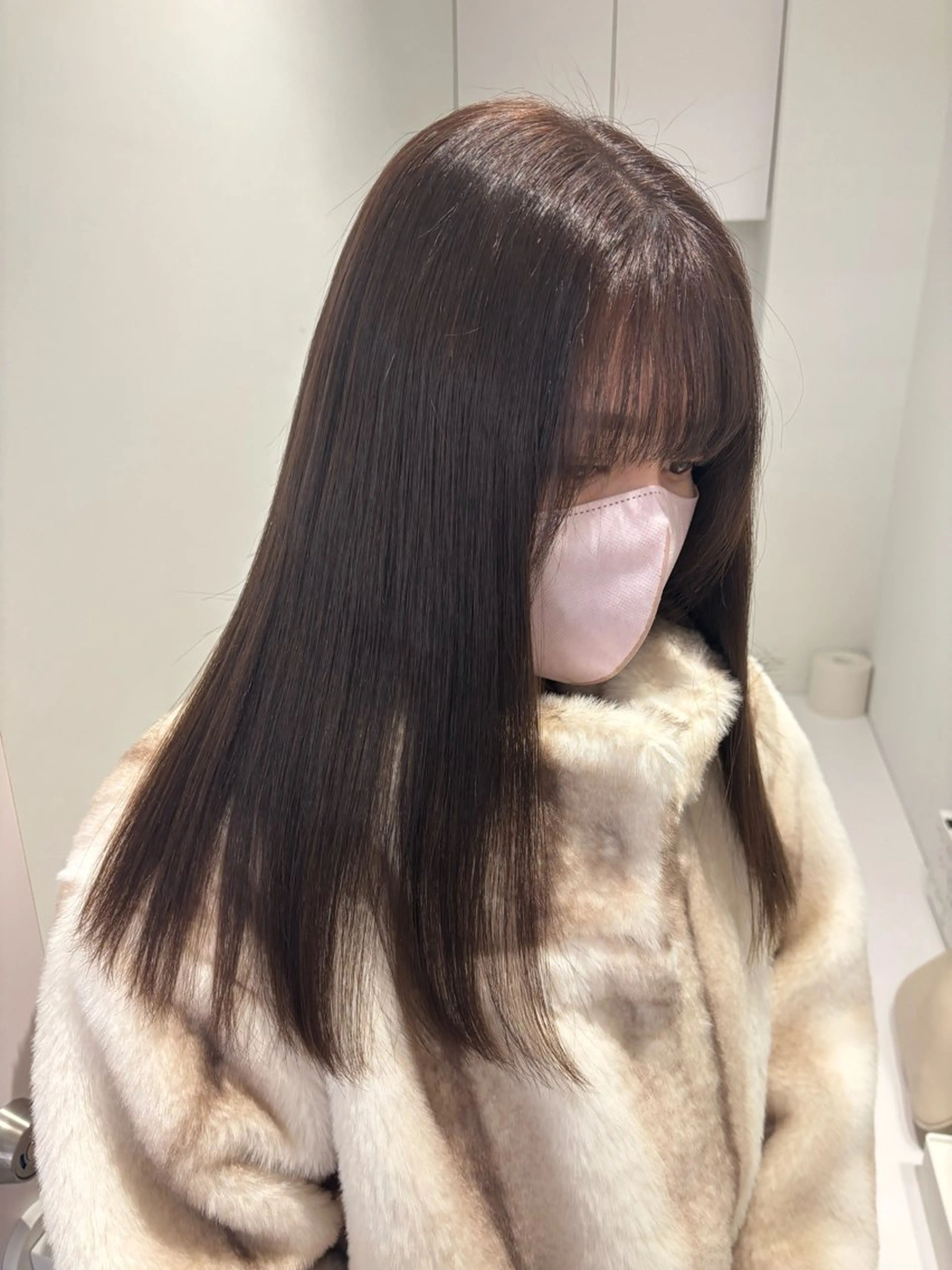 セミロング リン🔔ボブ cut ベージュカラー🤎のヘアスタイル