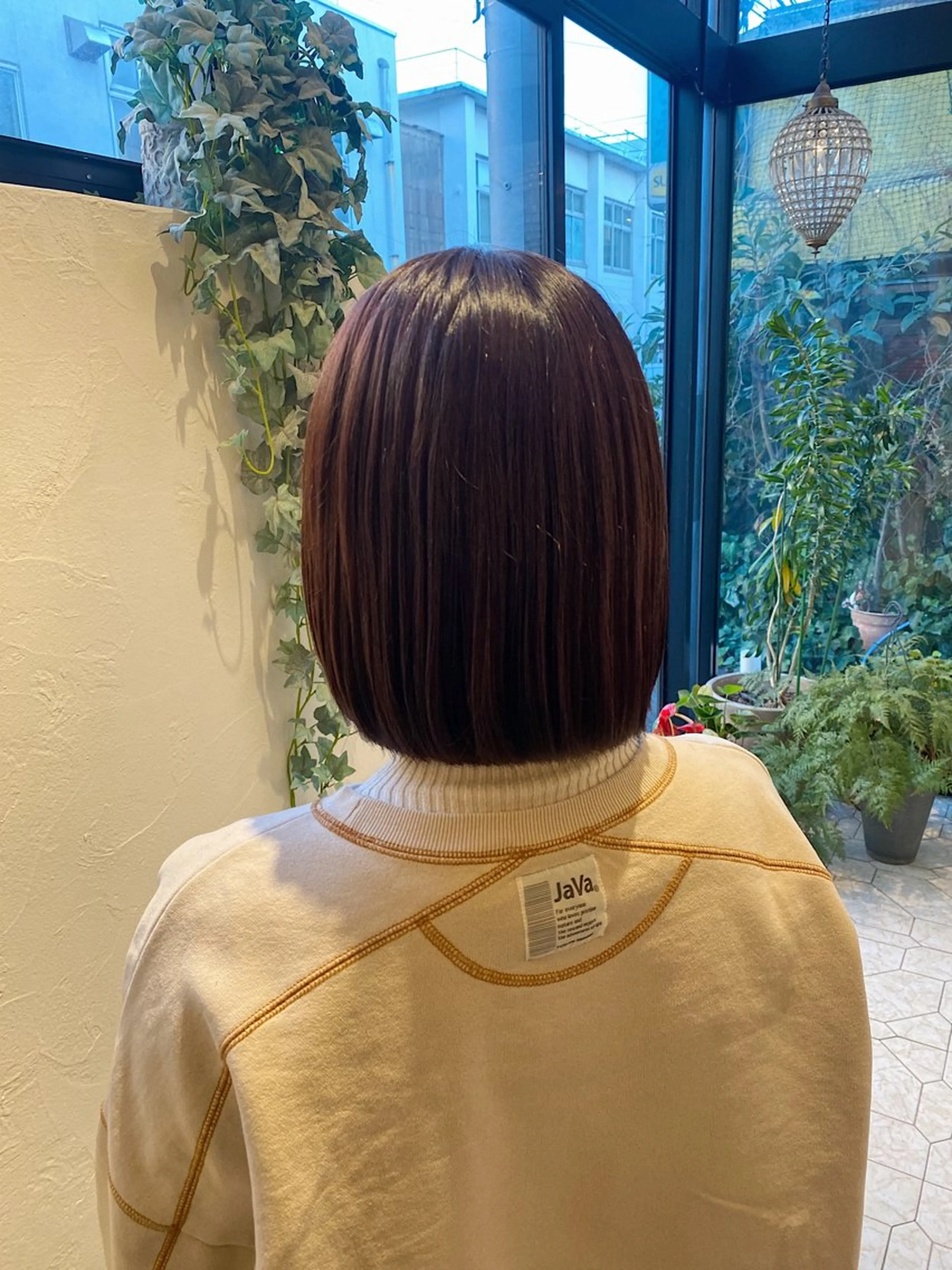 ミディアム 切りっぱなしボブ ボブ 艶髪/艶カラー/縮毛 /   タキダのヘアスタイル