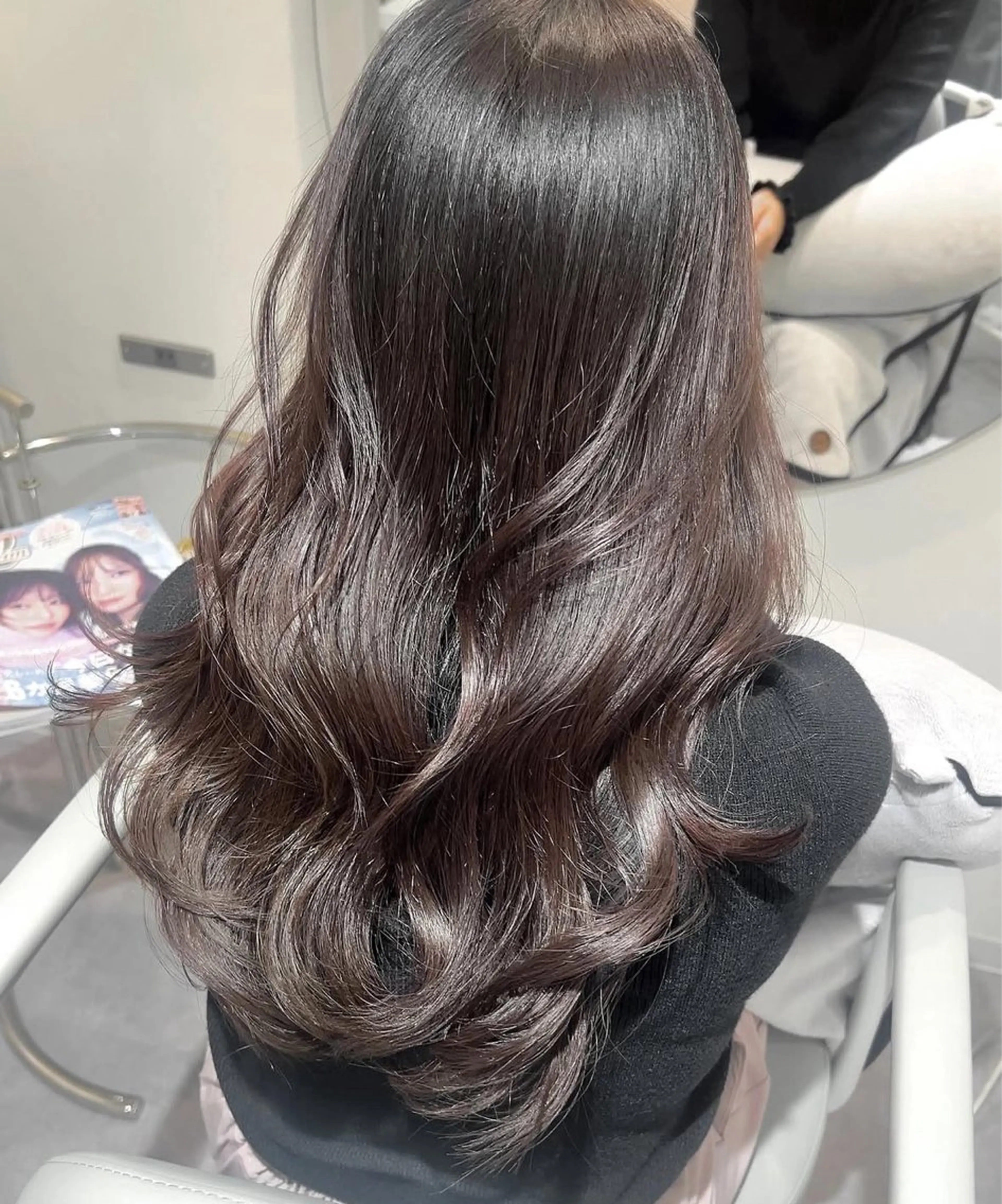 セミロング カラー 髪質改善✨️透明感カ ラー✧*。山下さいみのヘアスタイル