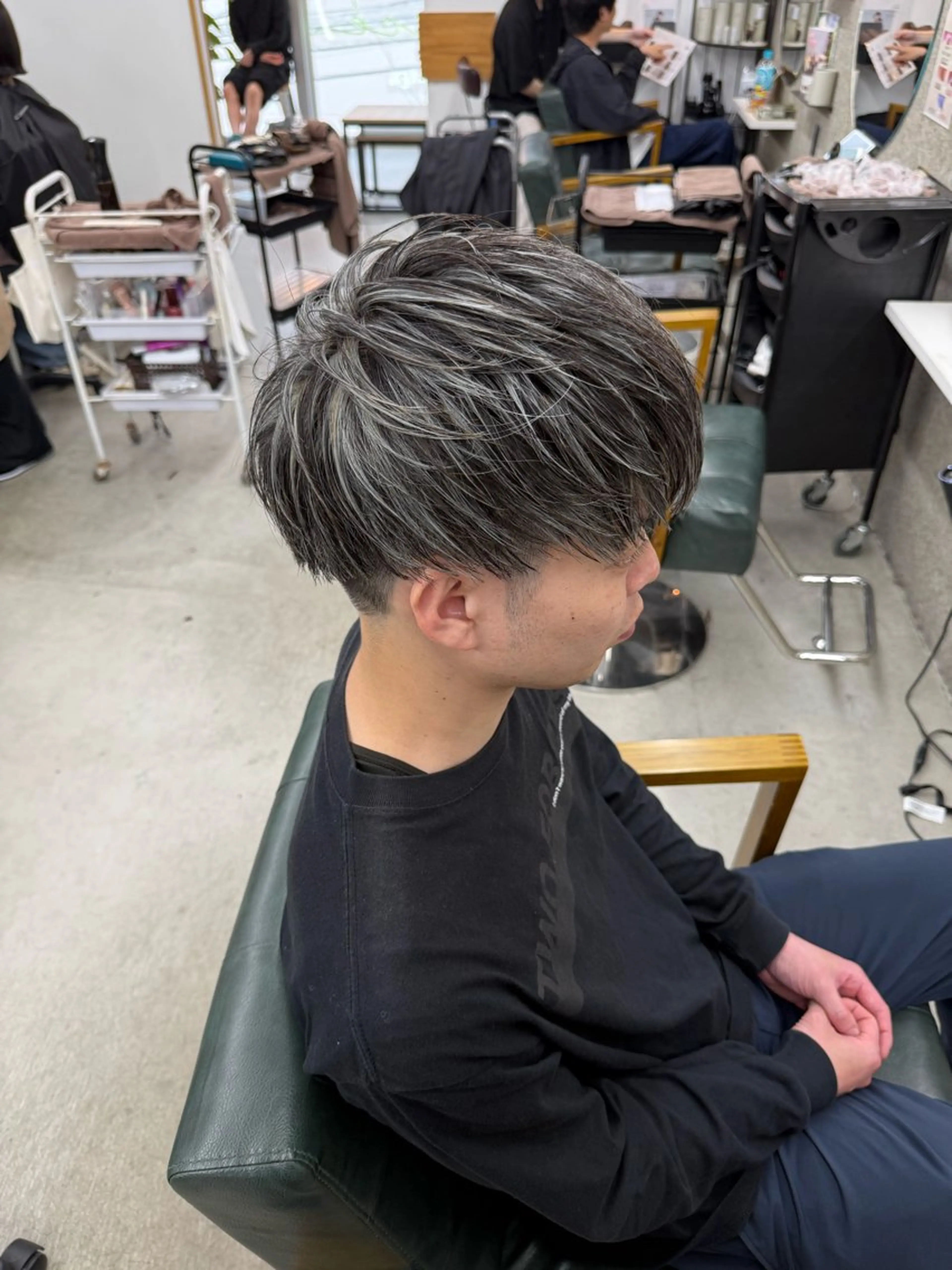 メンズ カット ヘアカラー パーマ 八谷 将平のヘアスタイル