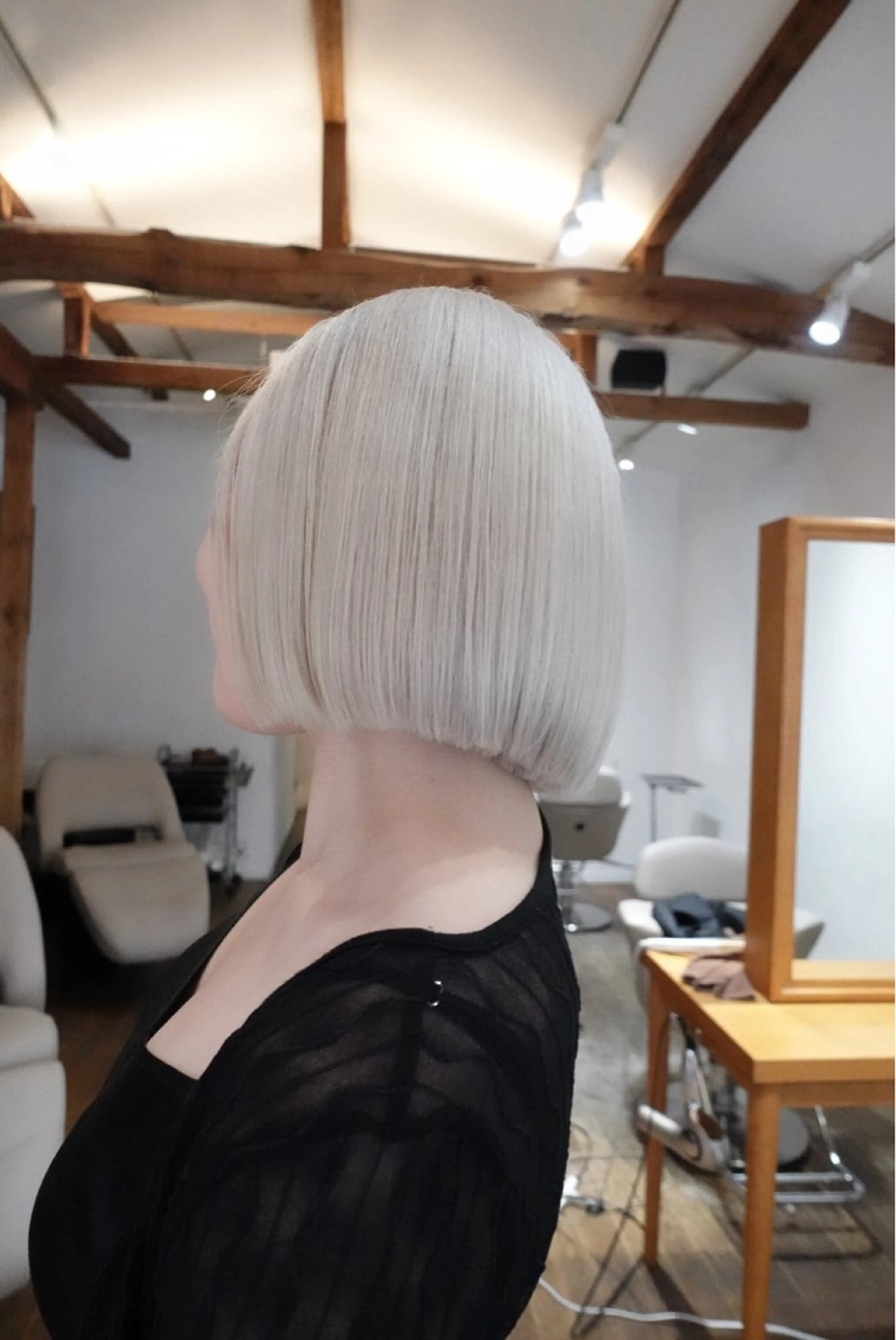 【ご新規様限定】ケアブリーチ×2＋カラー+トリートメント/＊シャンプーブロー代込み ¥19,800の写真