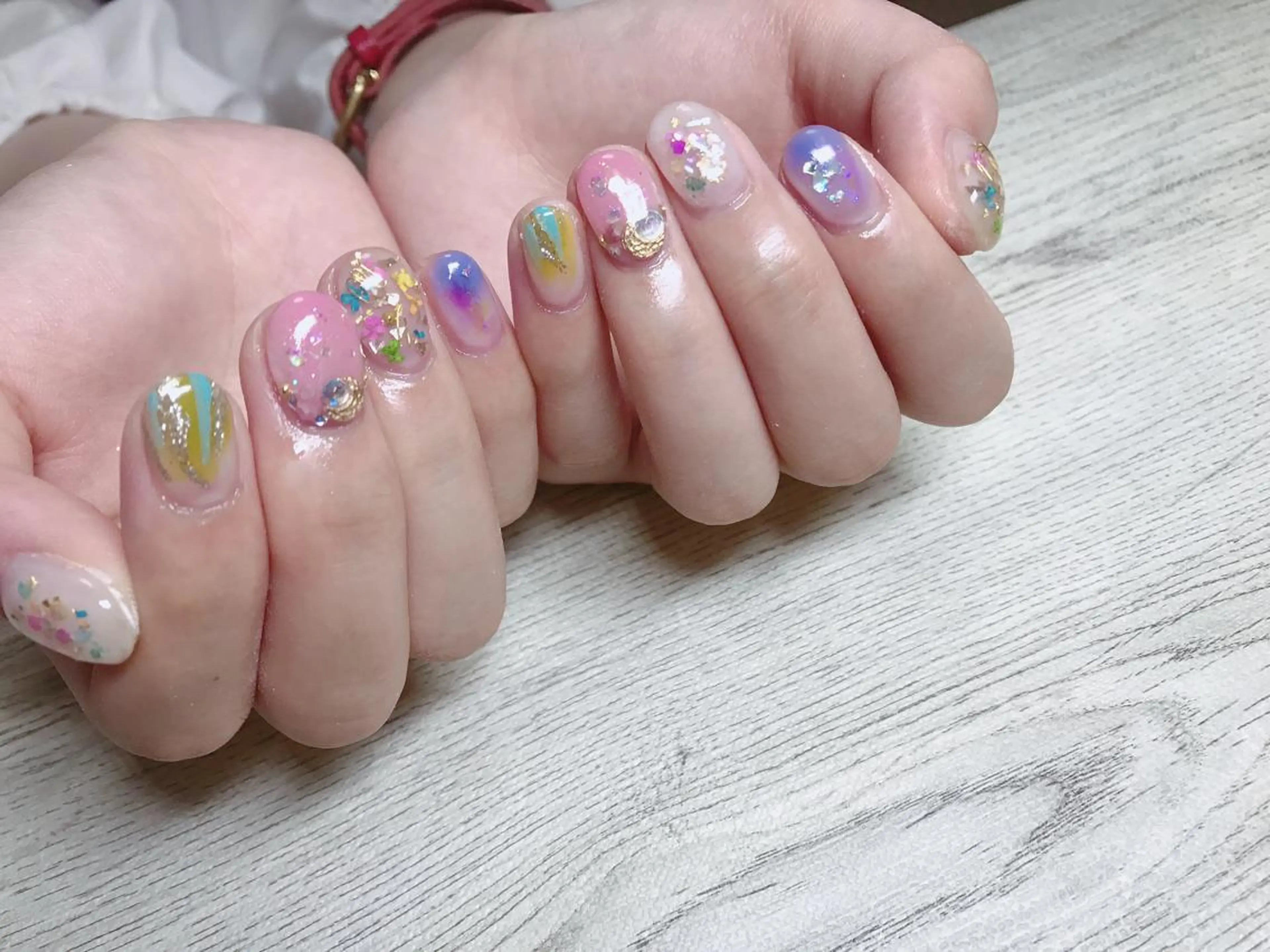 ネイル 【カメレオン】 上村 祥子のヘアスタイル