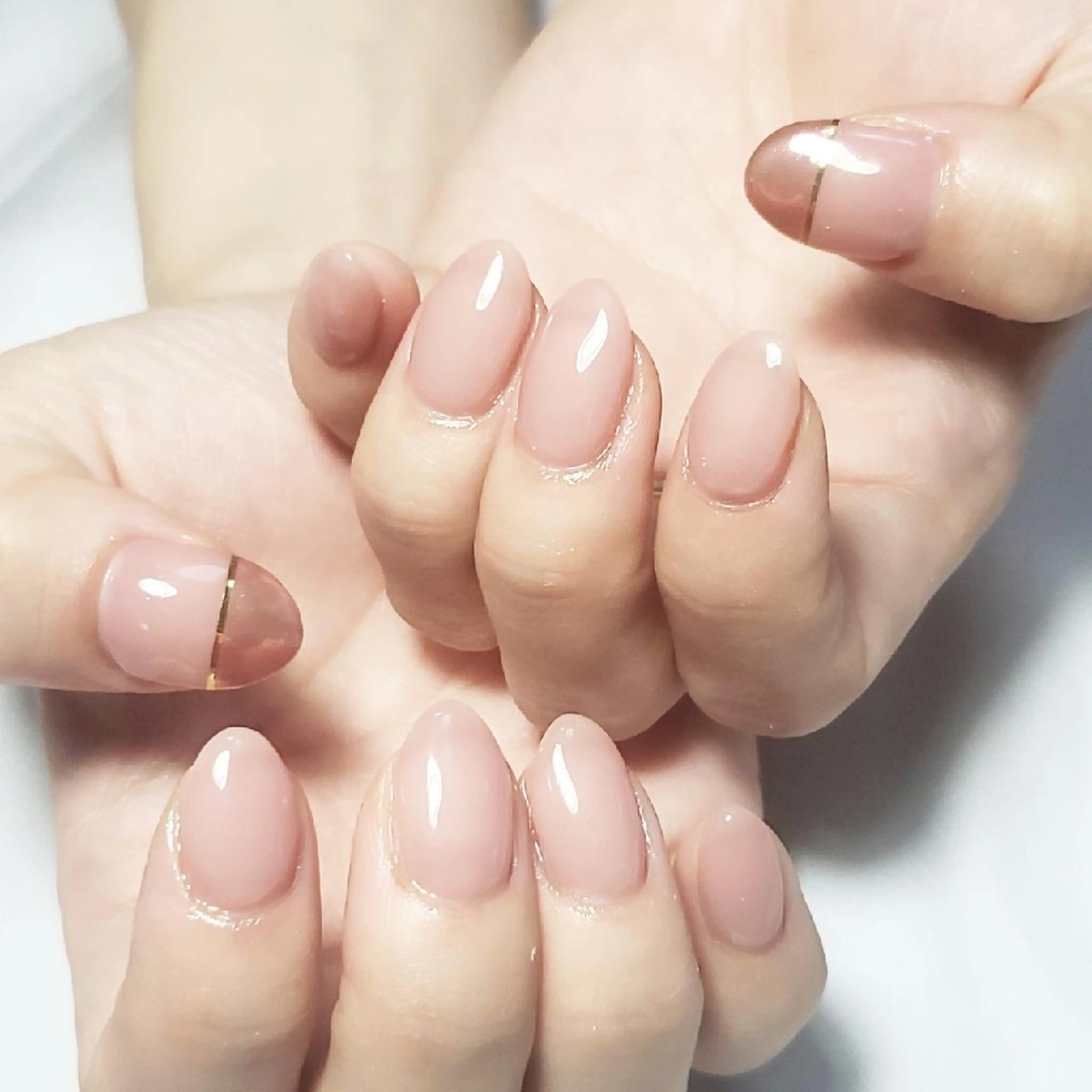 ネイル アートネイル ワンカラーネイル ビジュード ネイルのネイルデザイン