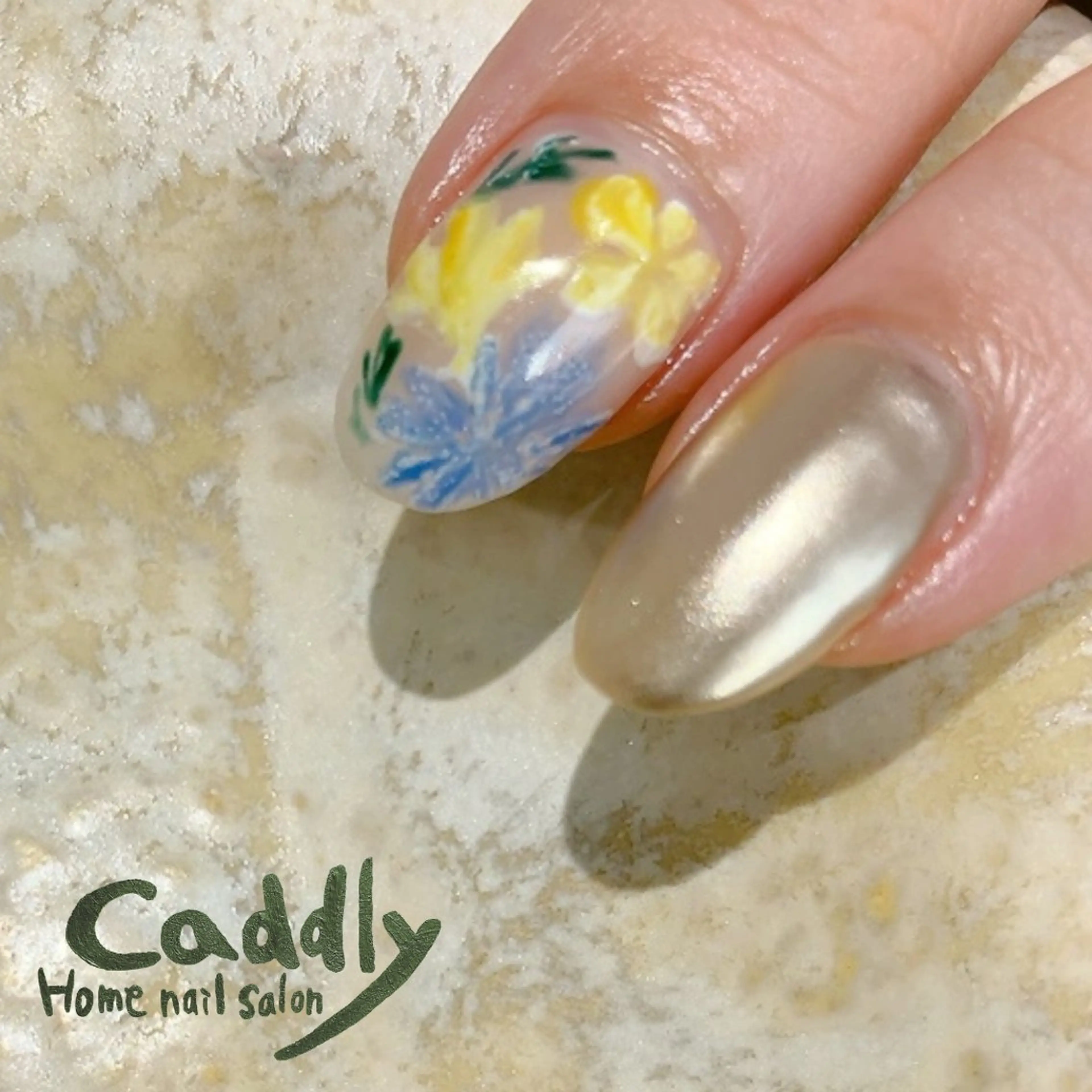 ネイル caddly naoのネイルデザイン