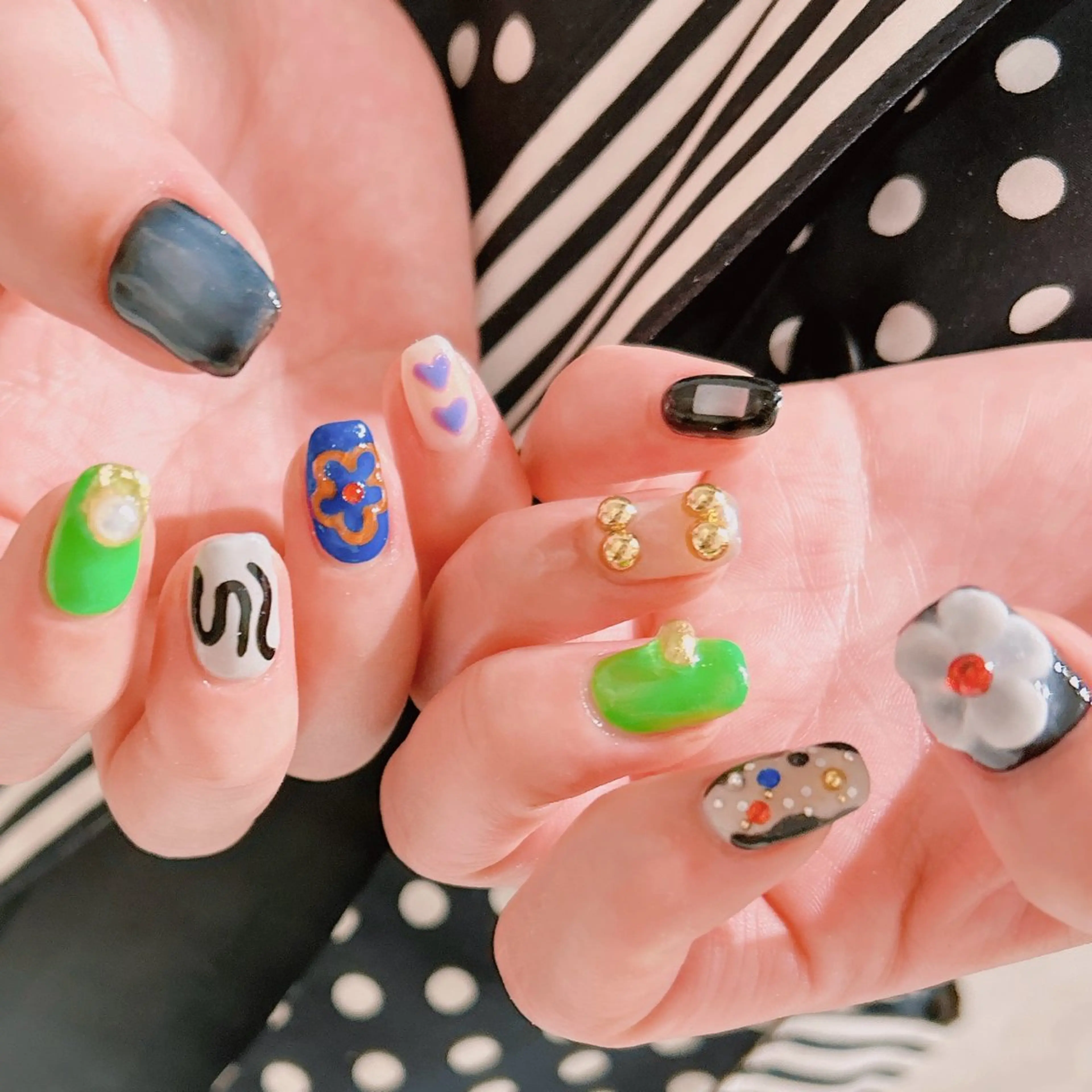 ネイル ハンドネイル junna のぞいてねのネイルデザイン