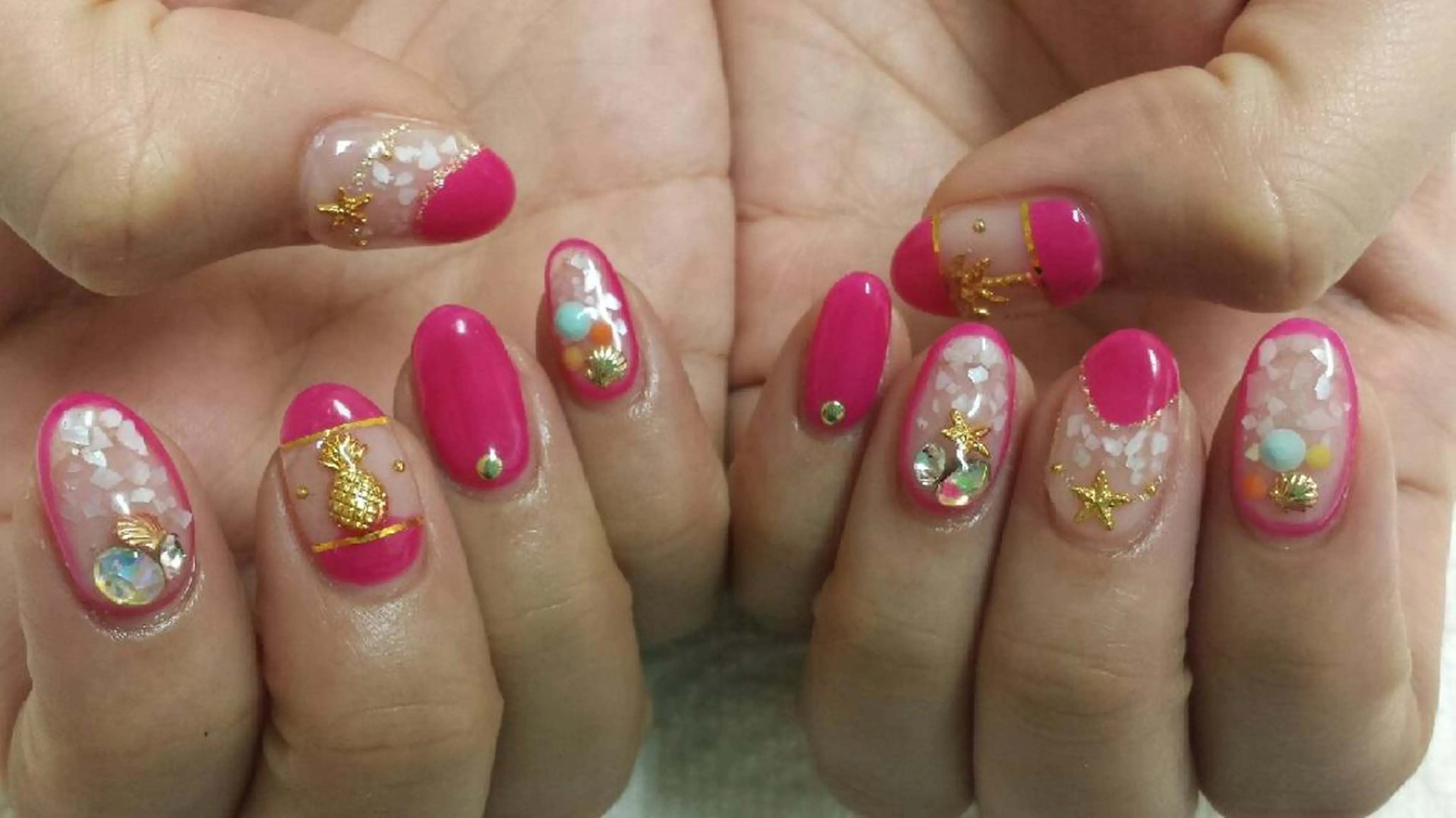 ネイル 河野ちえ (雑誌掲載サロン)のネイルデザイン