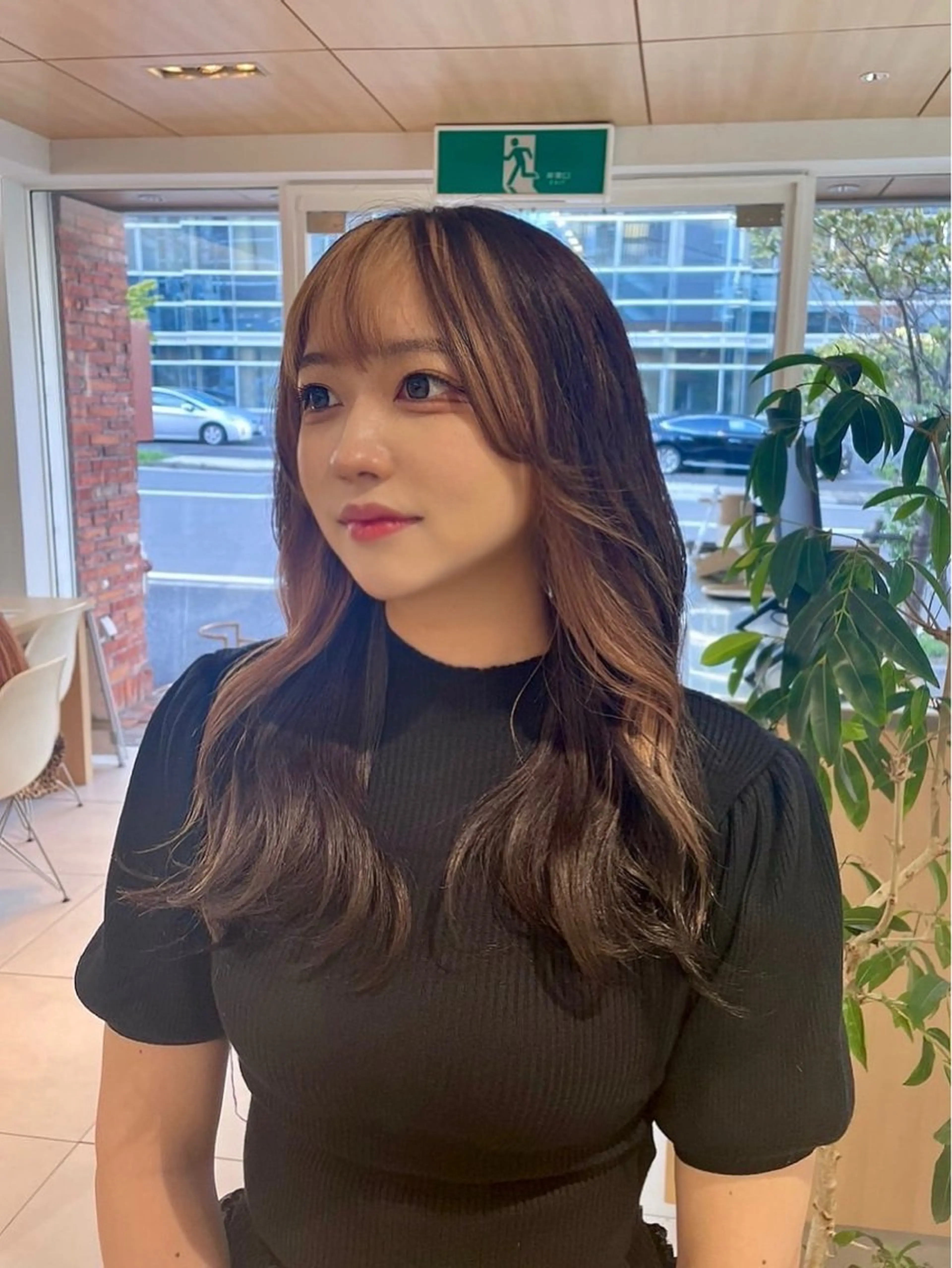 ロング カラー ❤︎韓国レイヤー❤︎ アカリのヘアスタイル