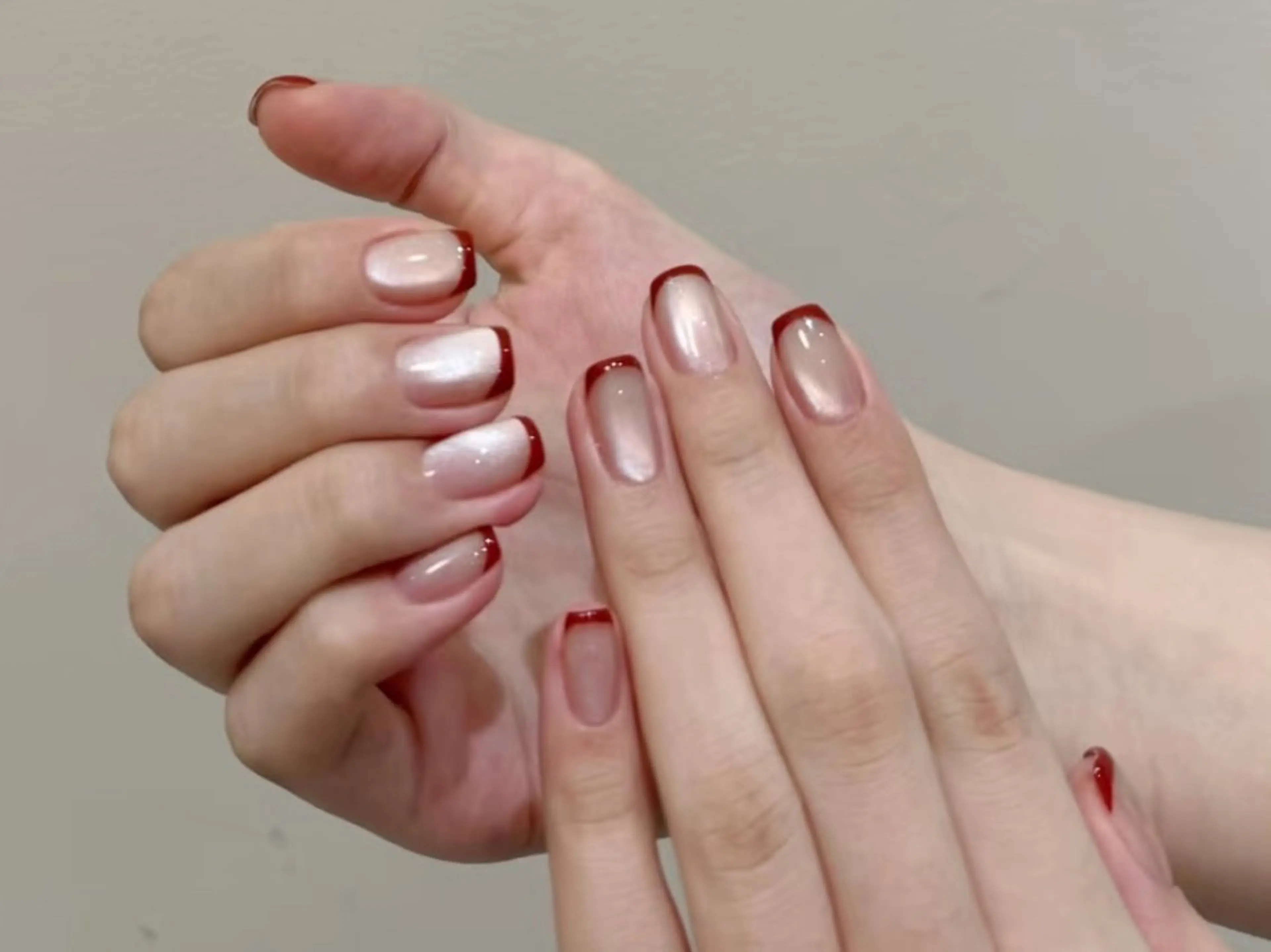 『人気デザイン』スキニーフレンチ＋マグネット微粒子の写真