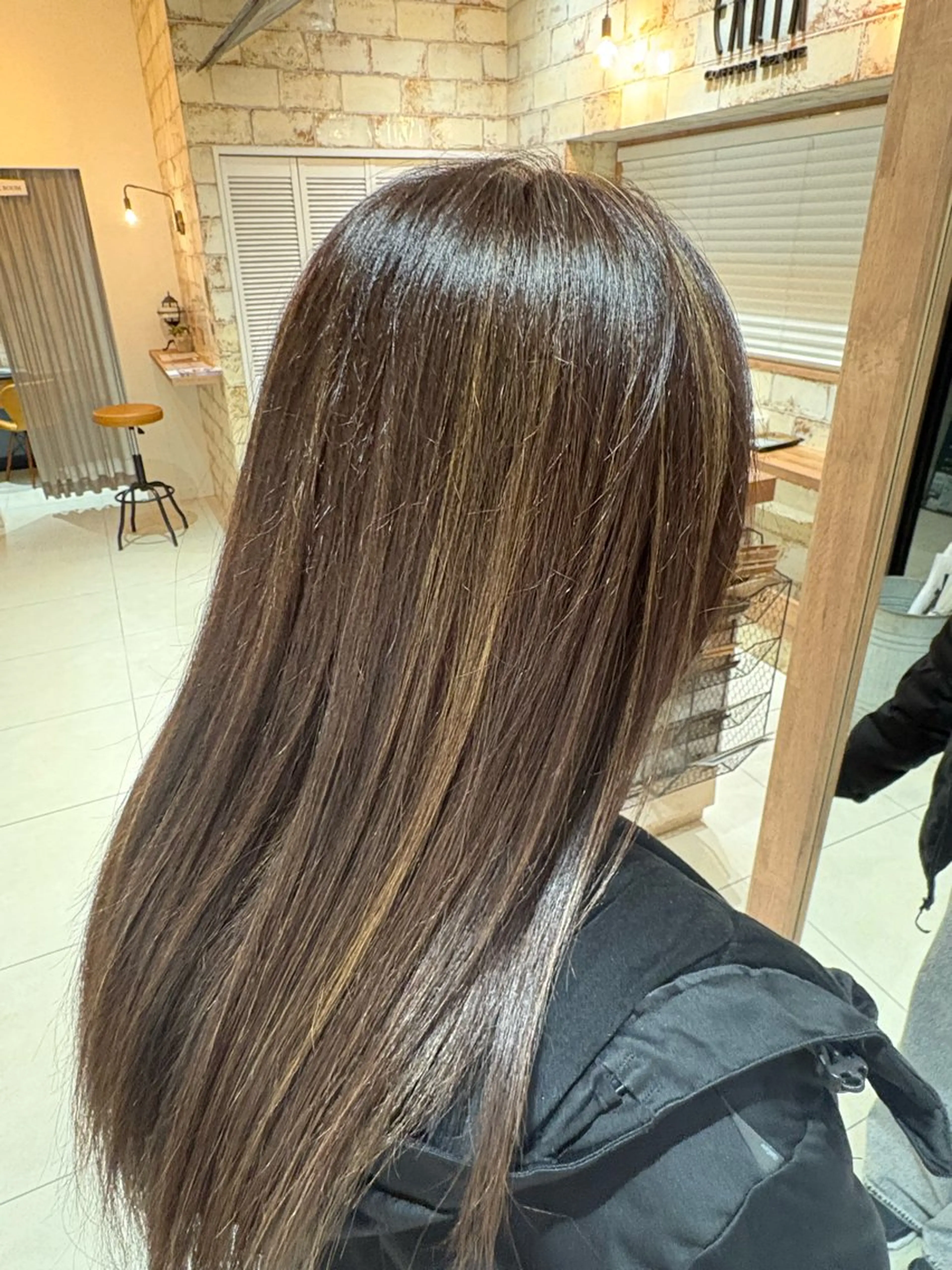 ロング 鴻巣 百夏のヘアスタイル