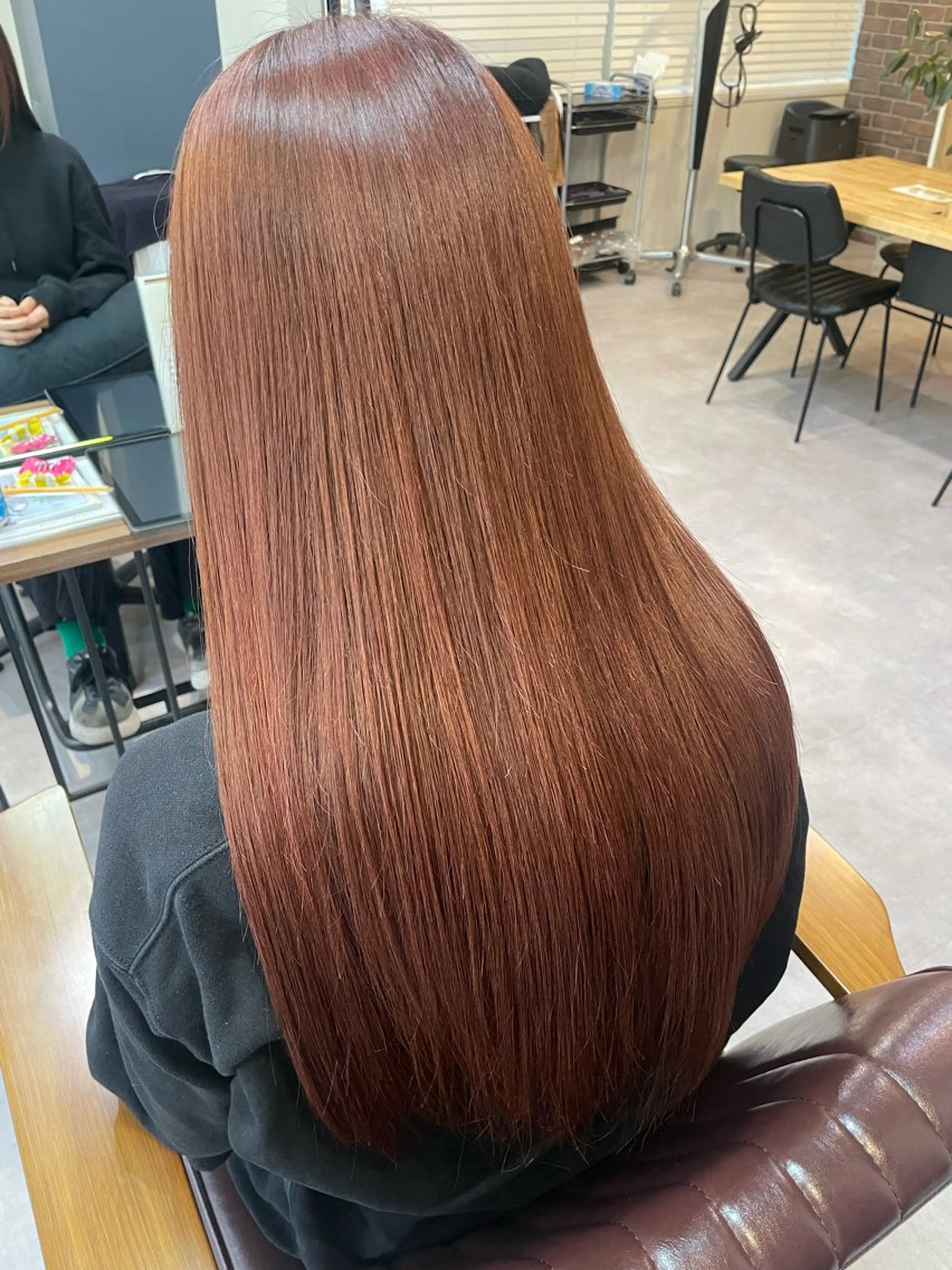 🍁11月限定🍁世界特許成分トステア(水素に変更可)color +treatment+前髪cutの写真