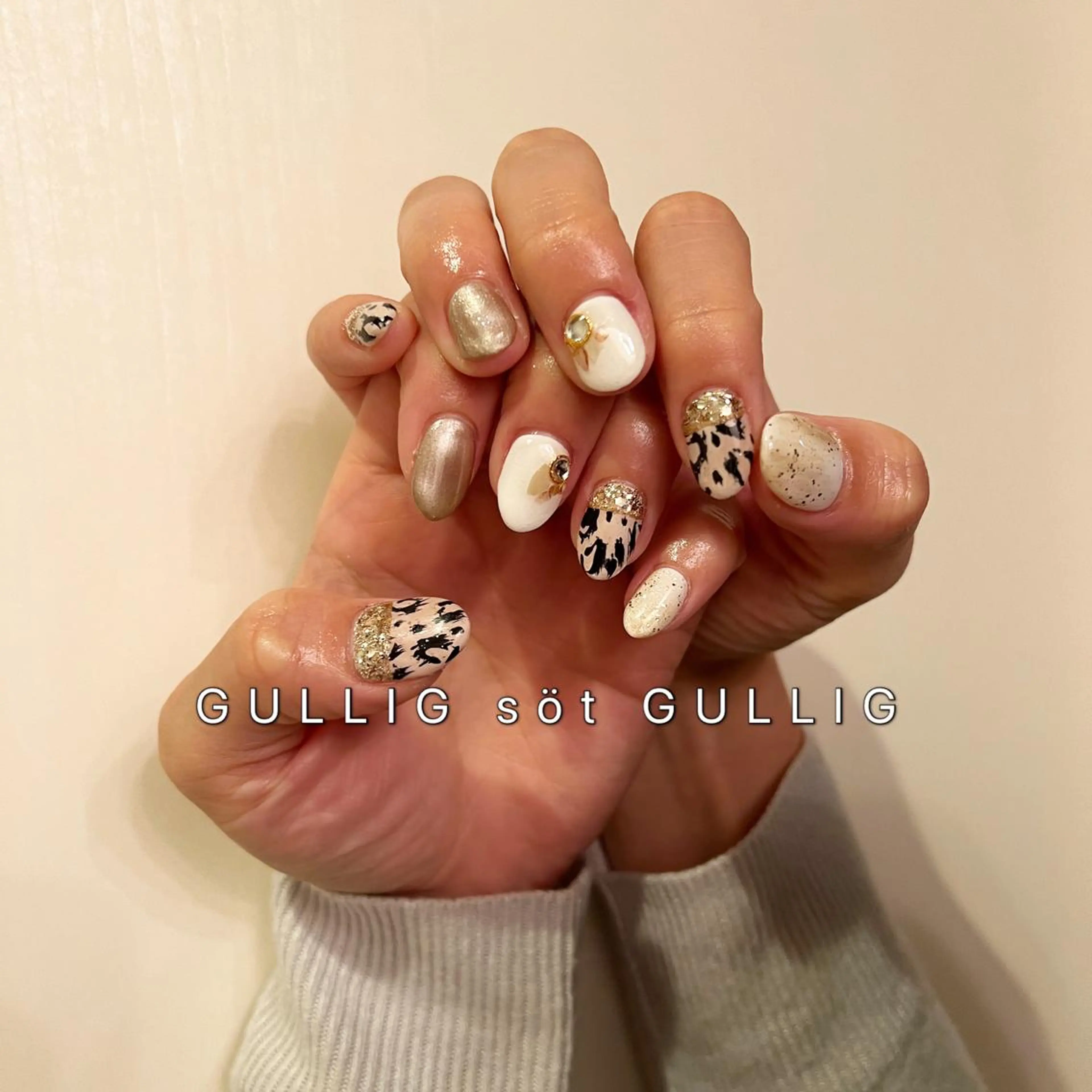 ネイル ハンドネイル GULLIG söt GULLIGのネイルデザイン