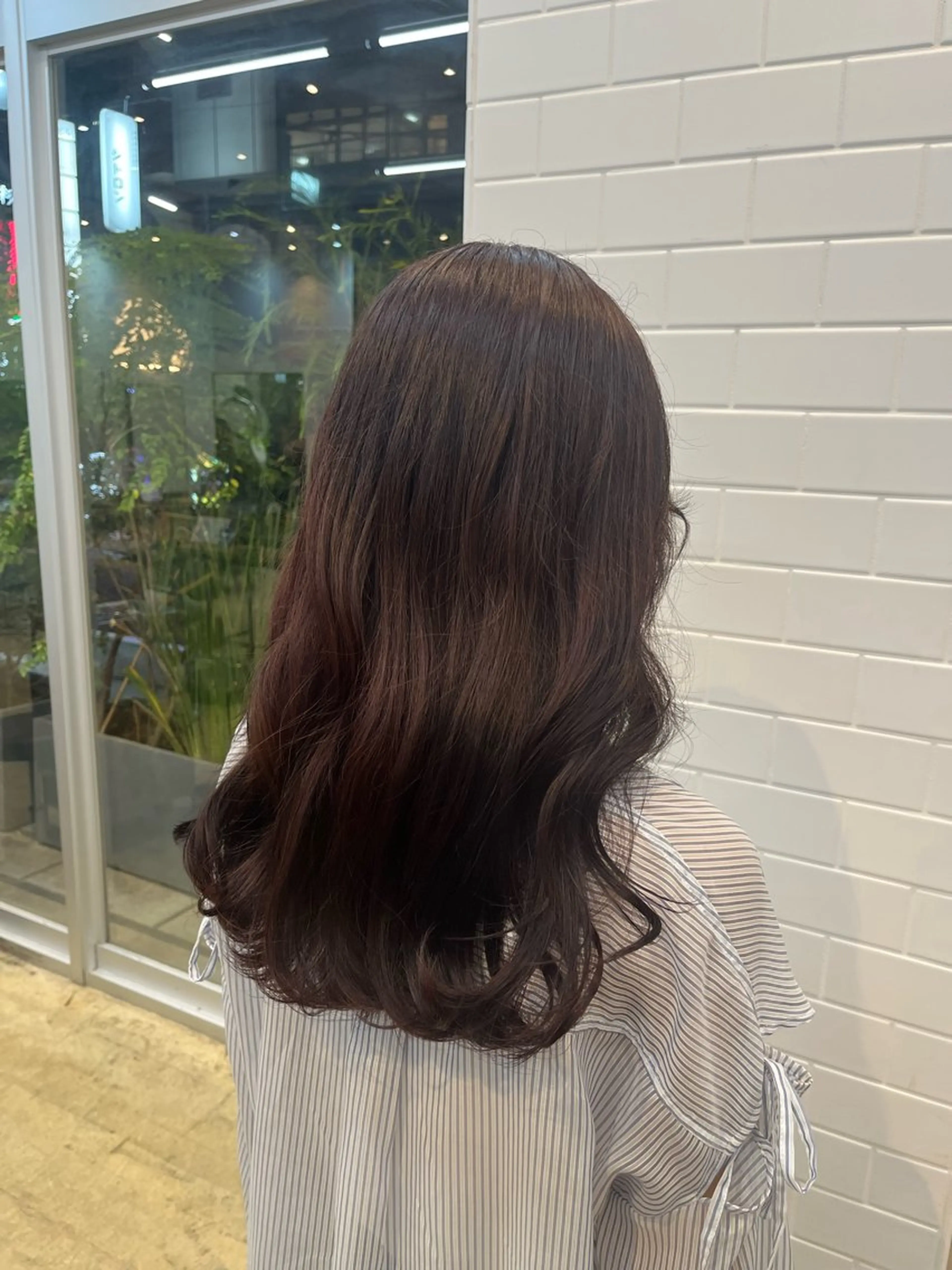 カラー 相田 佳乃のヘアスタイル