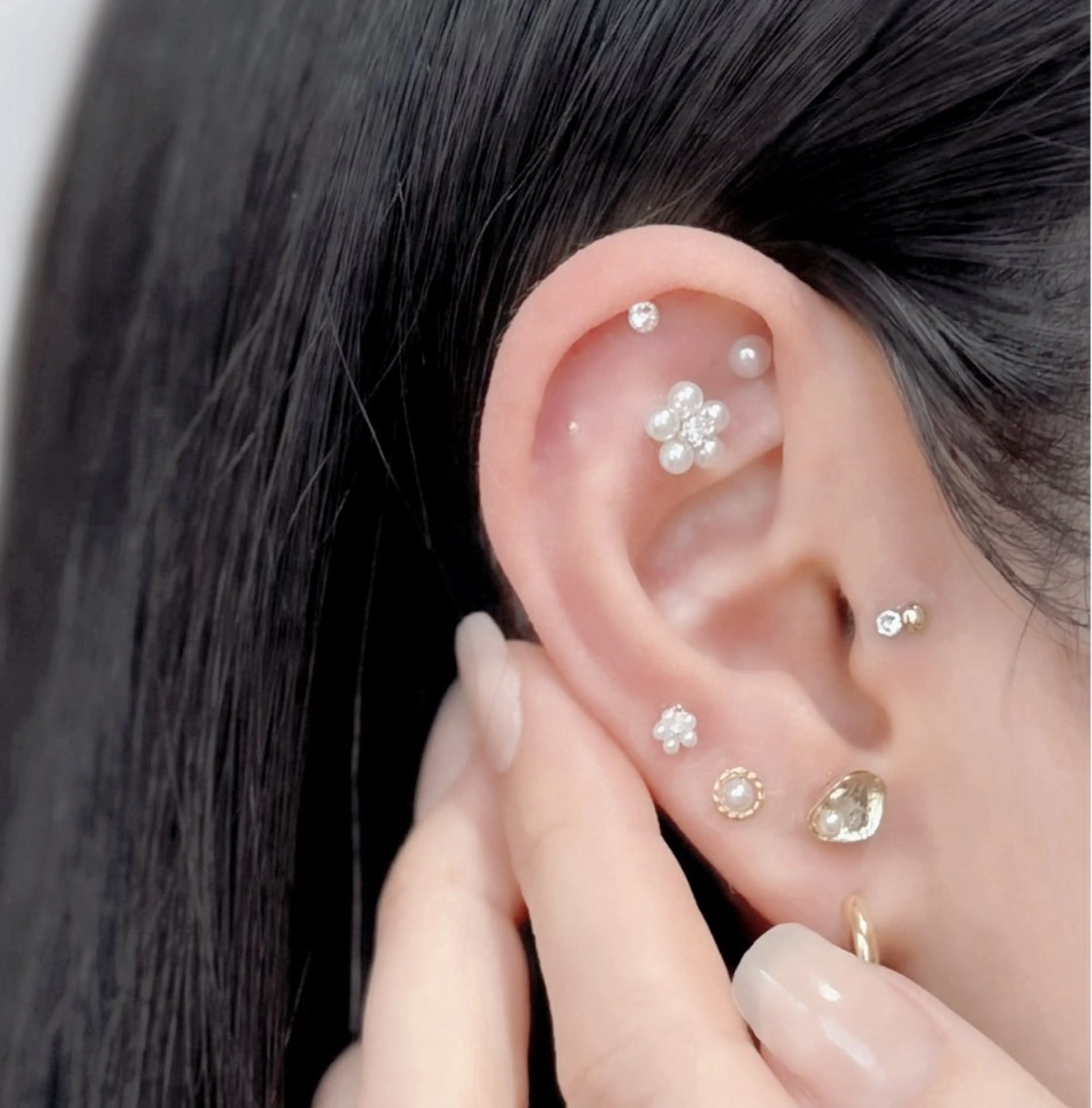 ⭐️💎新メニュー⭐️耳つぼジュエリー💎【10粒】の写真