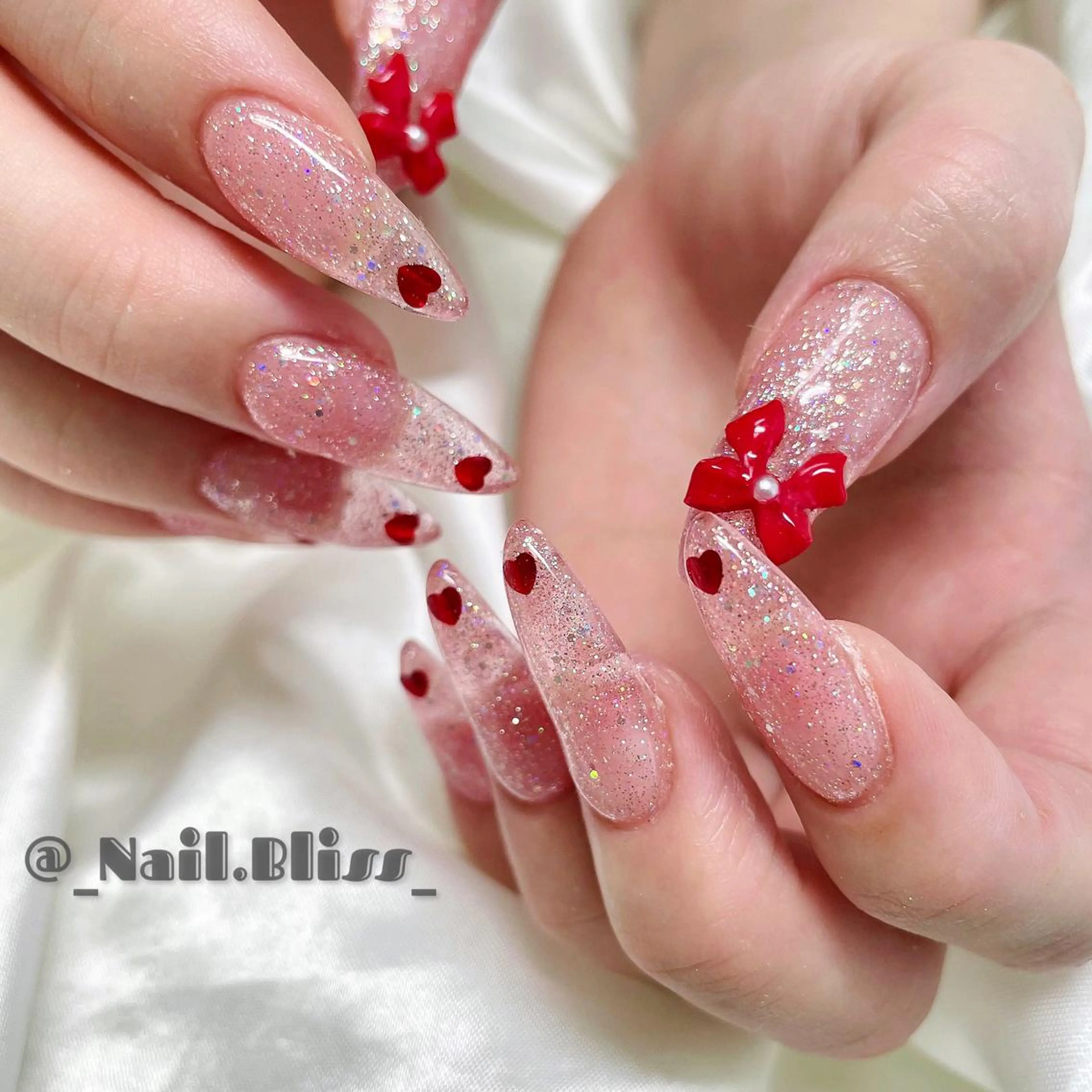 ネイル リボン ハンドネイル NAIL BLISSのネイルデザイン