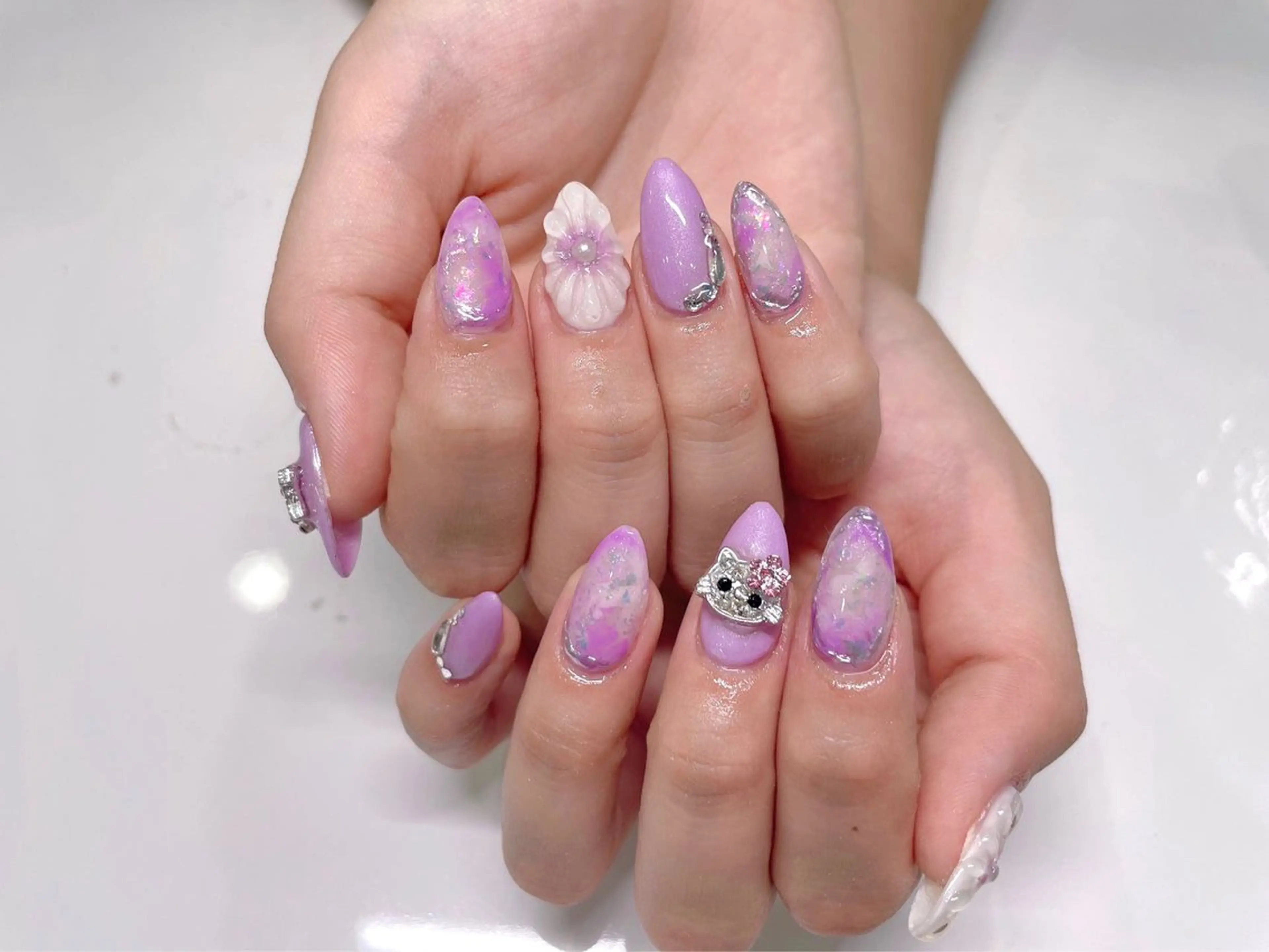 ロング ネイル Kaka Nailsのネイルデザイン