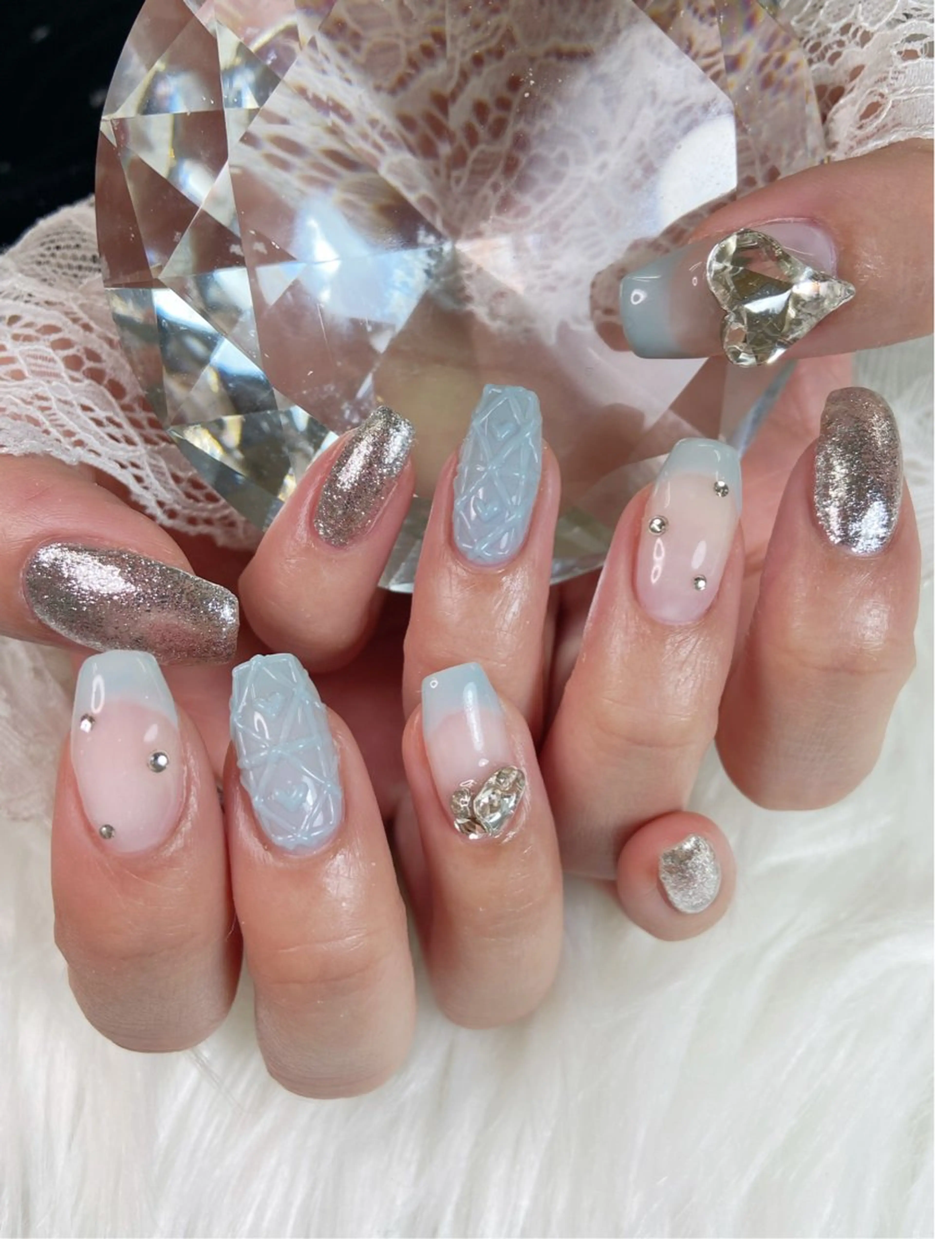 ネイル ブルー ハート ハンドネイル Kanako 💫のネイルデザイン