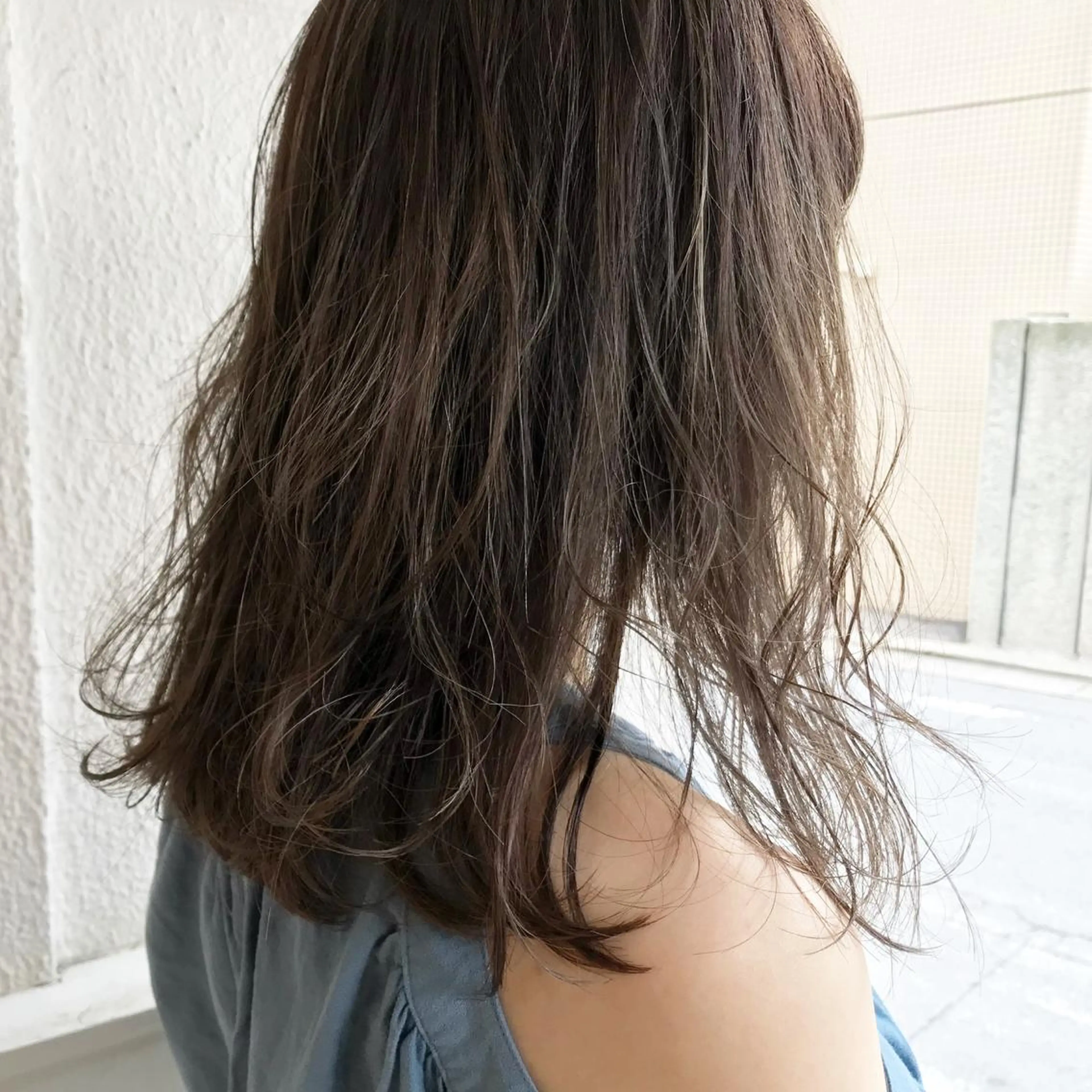 ミディアム ハイライト Musiiik hairのヘアスタイル